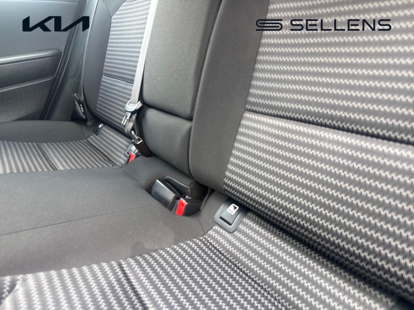KIA Ceed 1.5 T-GDI 160ch Active - photo 9