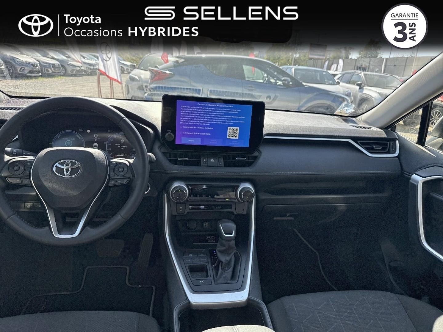 TOYOTA RAV4 2.5 Hybride 218ch Dynamic 2WD MY23 - photo 8