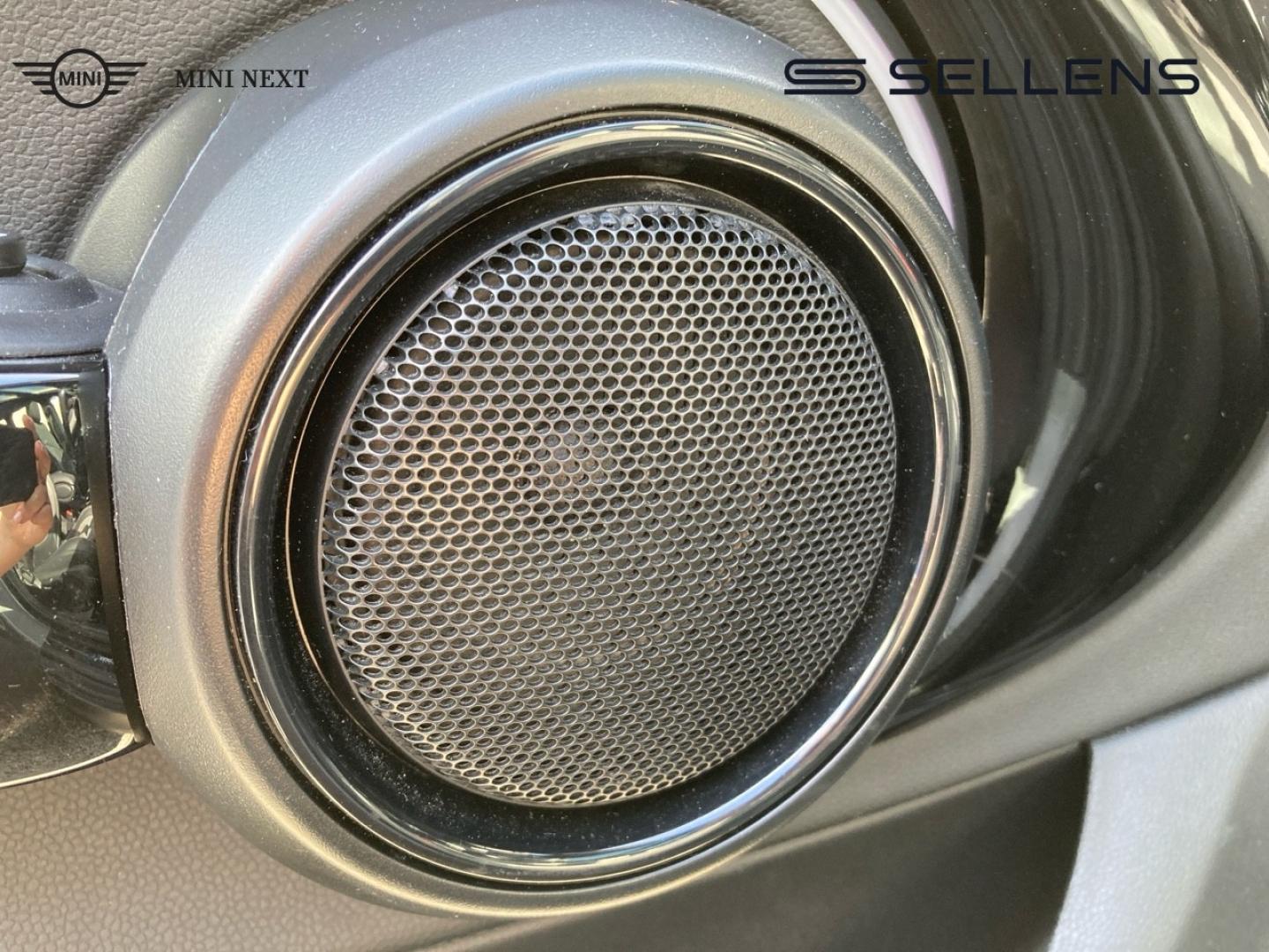 MINI Mini 5 Portes Cooper 136ch Edition Camden BVA7 - photo 13