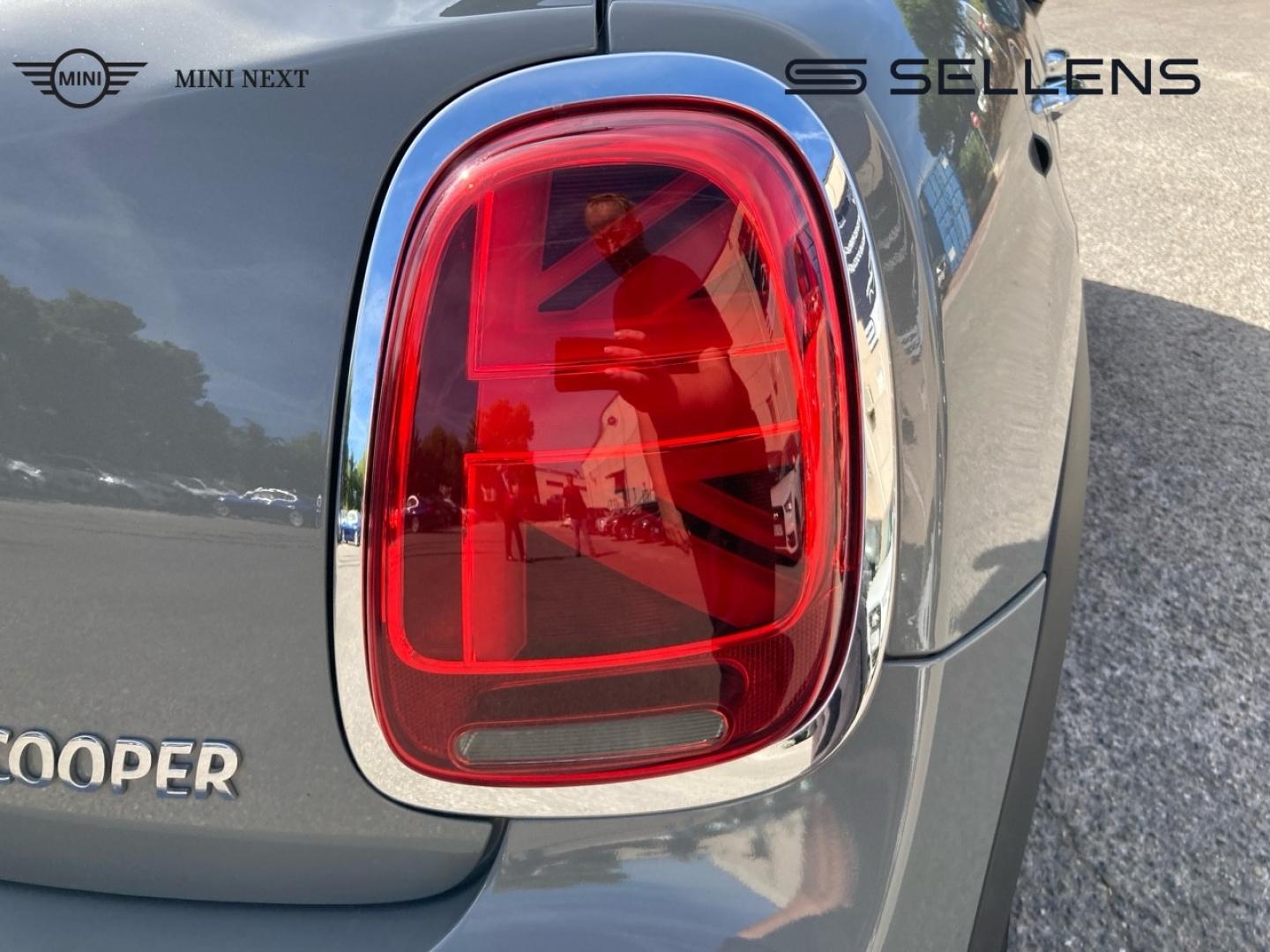 MINI Mini 5 Portes Cooper 136ch Edition Camden BVA7 - photo 19