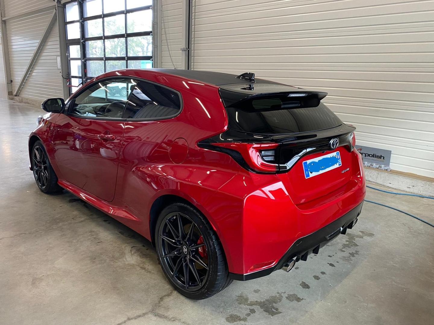 TOYOTA Yaris 1.6 GR 261ch Track 3p 4WD - photo 6