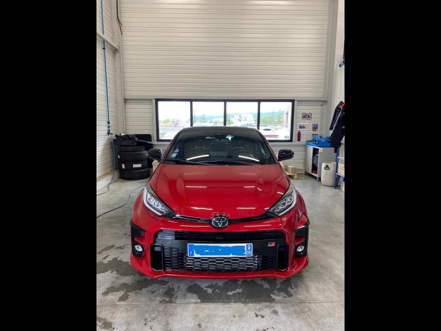 TOYOTA Yaris 1.6 GR 261ch Track 3p 4WD - photo 4