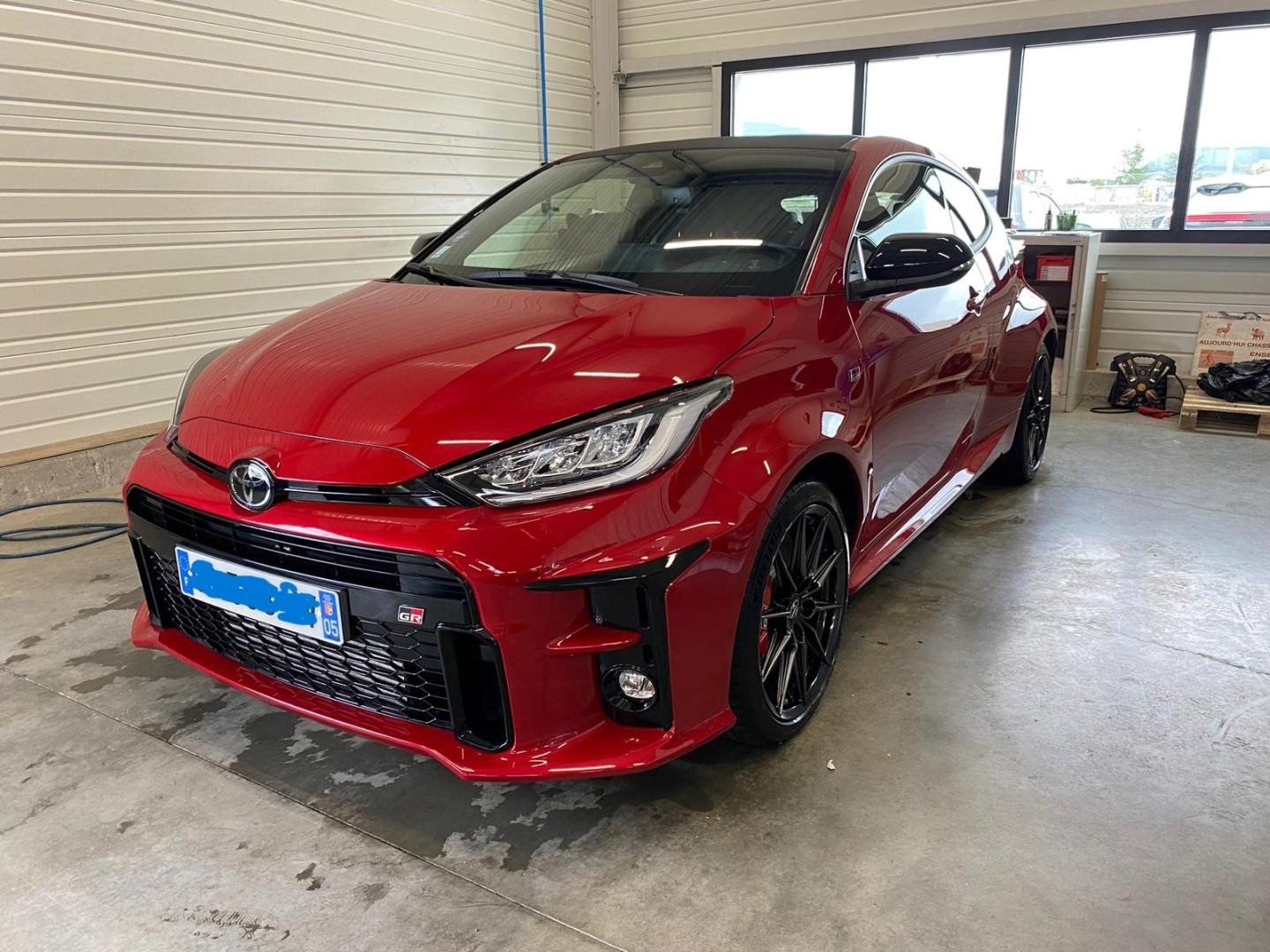 Photo TOYOTA Yaris 1.6 GR 261ch Track 3p 4WD
