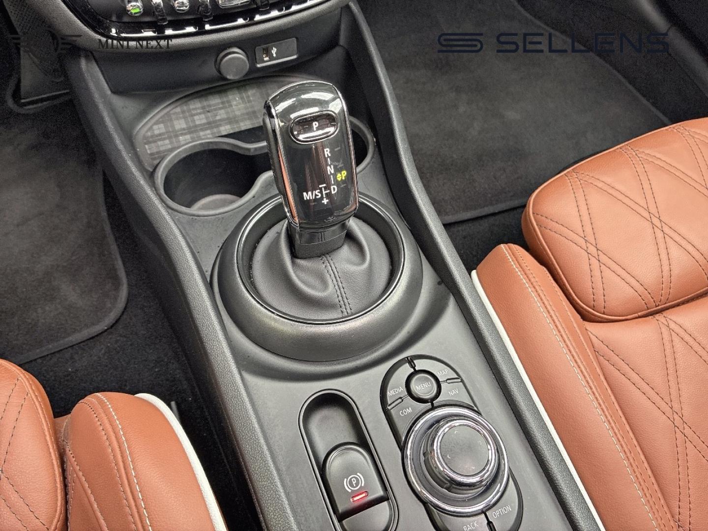 MINI Clubman Cooper 136ch Edition Premium Plus BVA7 - photo 18