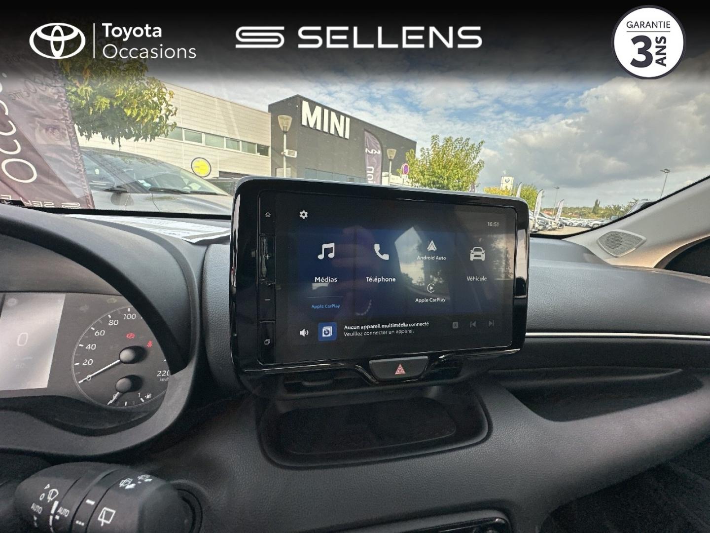 TOYOTA Yaris 116h Dynamic 5p MC24 - photo 15