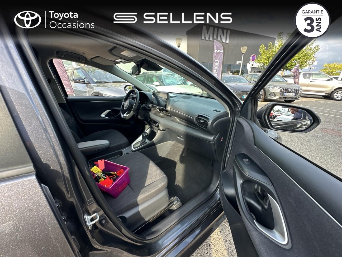 TOYOTA Yaris 116h Dynamic 5p MC24 - photo 16