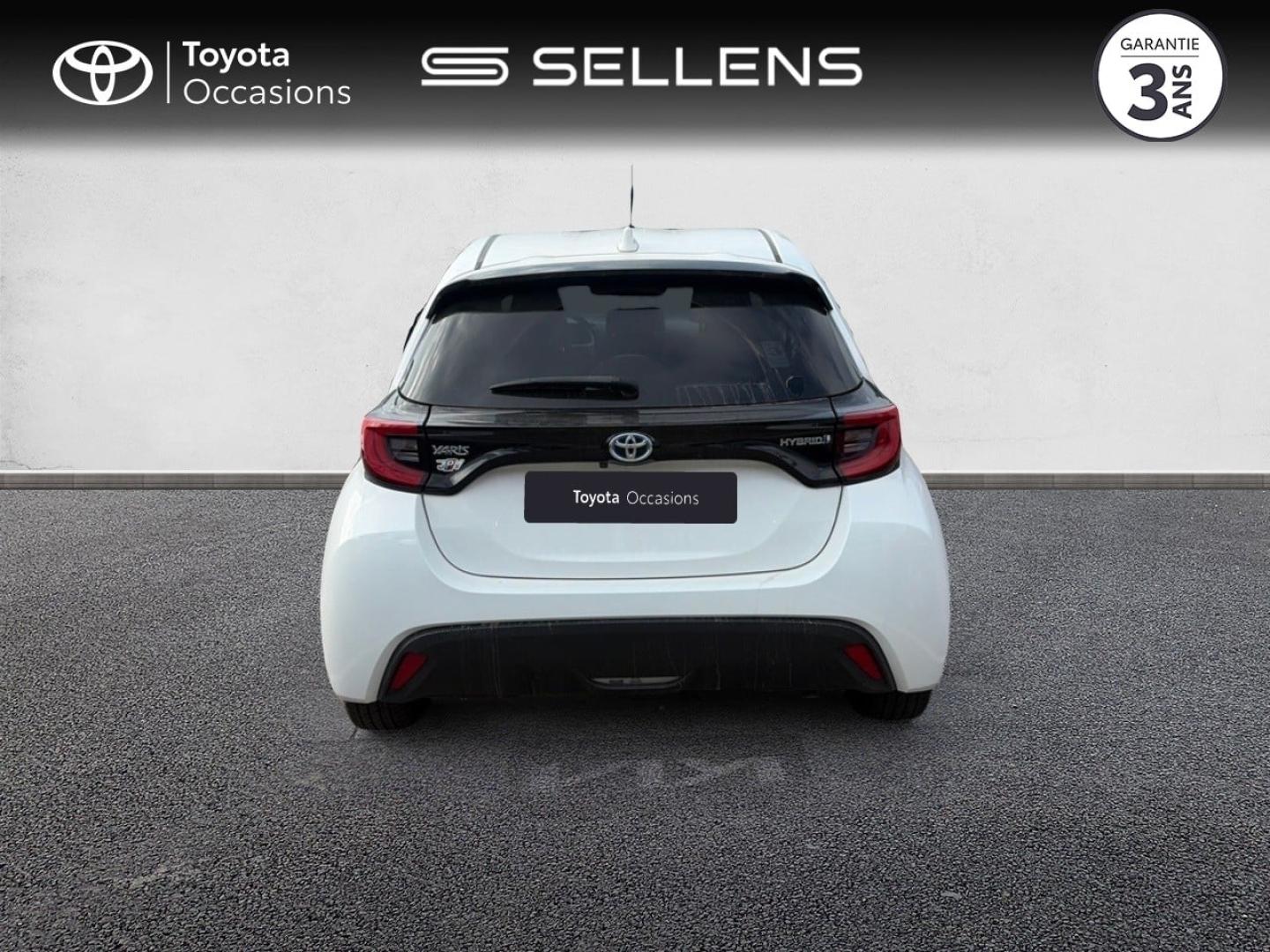 TOYOTA Yaris 116h Design 5p - photo 4