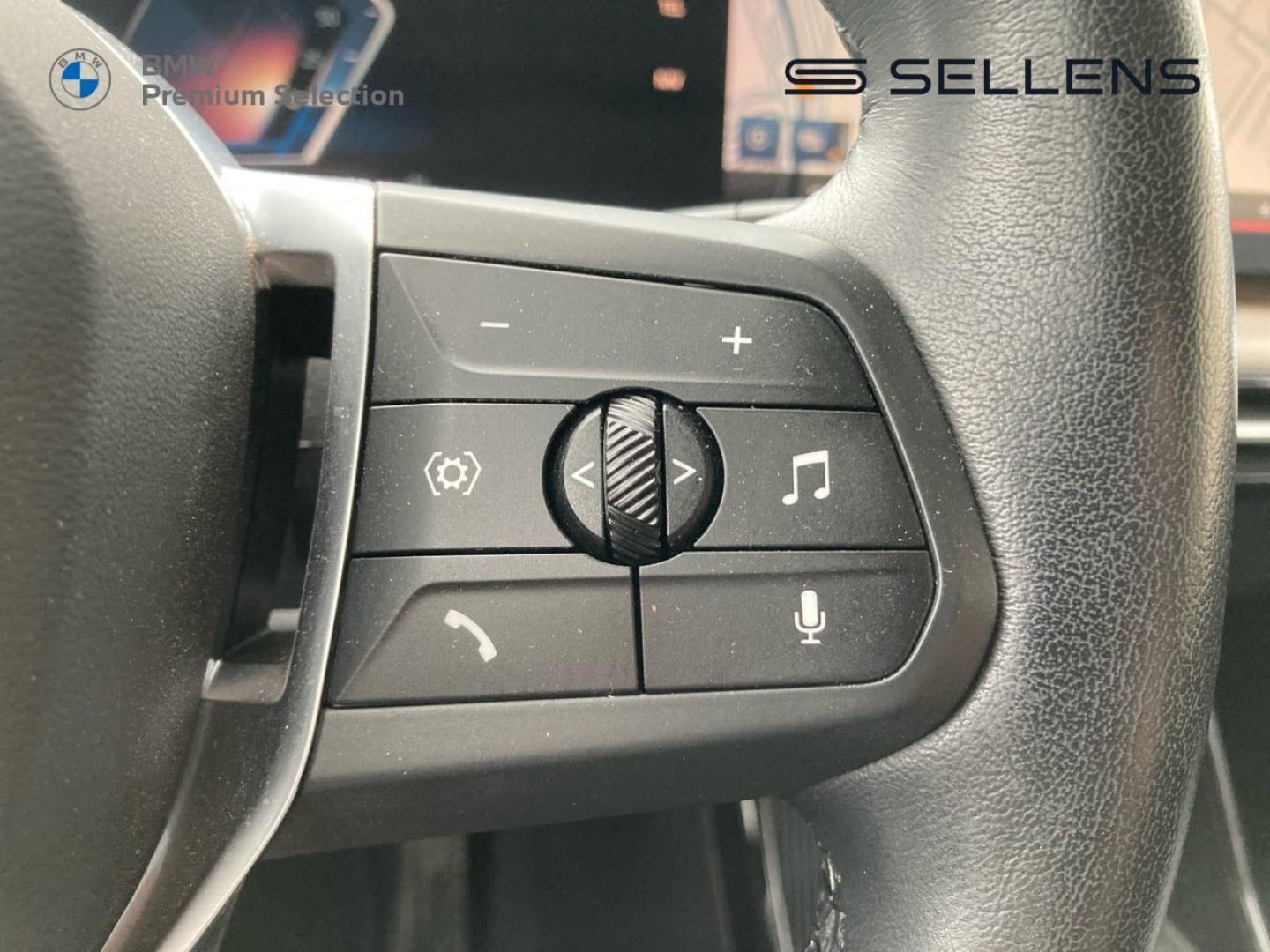 BMW Série 2 ActiveTourer 218i 136ch Luxury DKG7 - photo 20