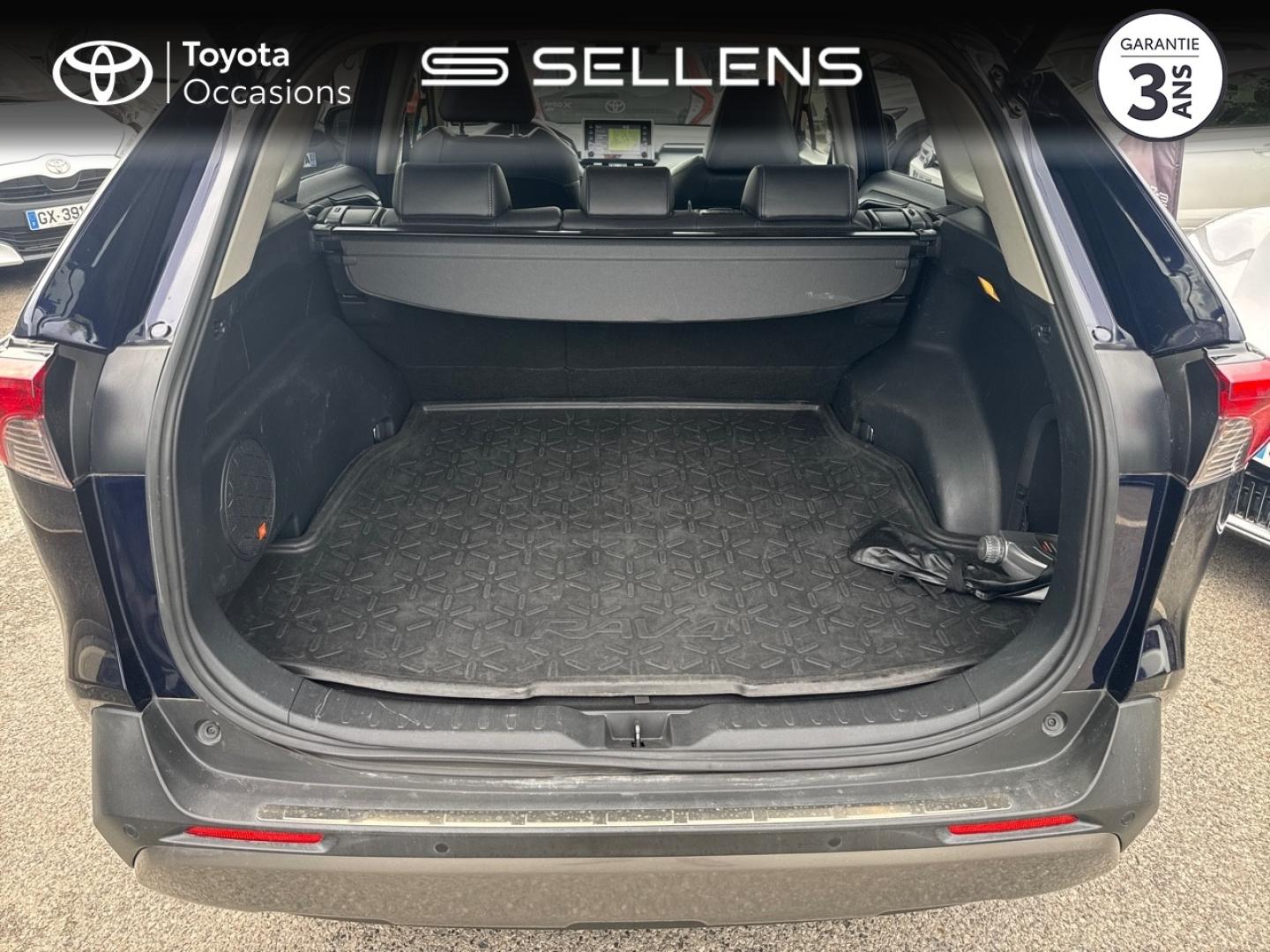 TOYOTA RAV4 Hybride 222ch Lounge AWD-i - photo 10