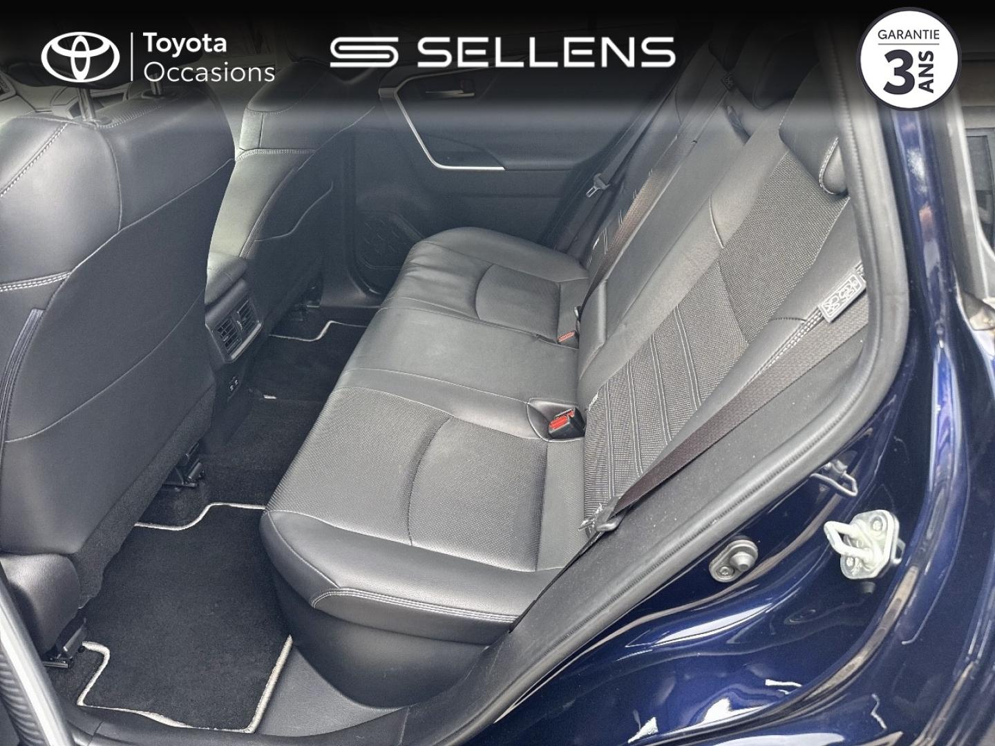 TOYOTA RAV4 Hybride 222ch Lounge AWD-i - photo 12