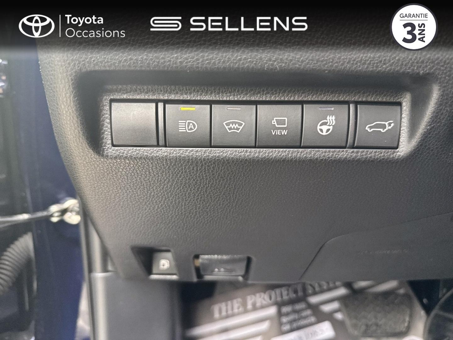 TOYOTA RAV4 Hybride 222ch Lounge AWD-i - photo 19