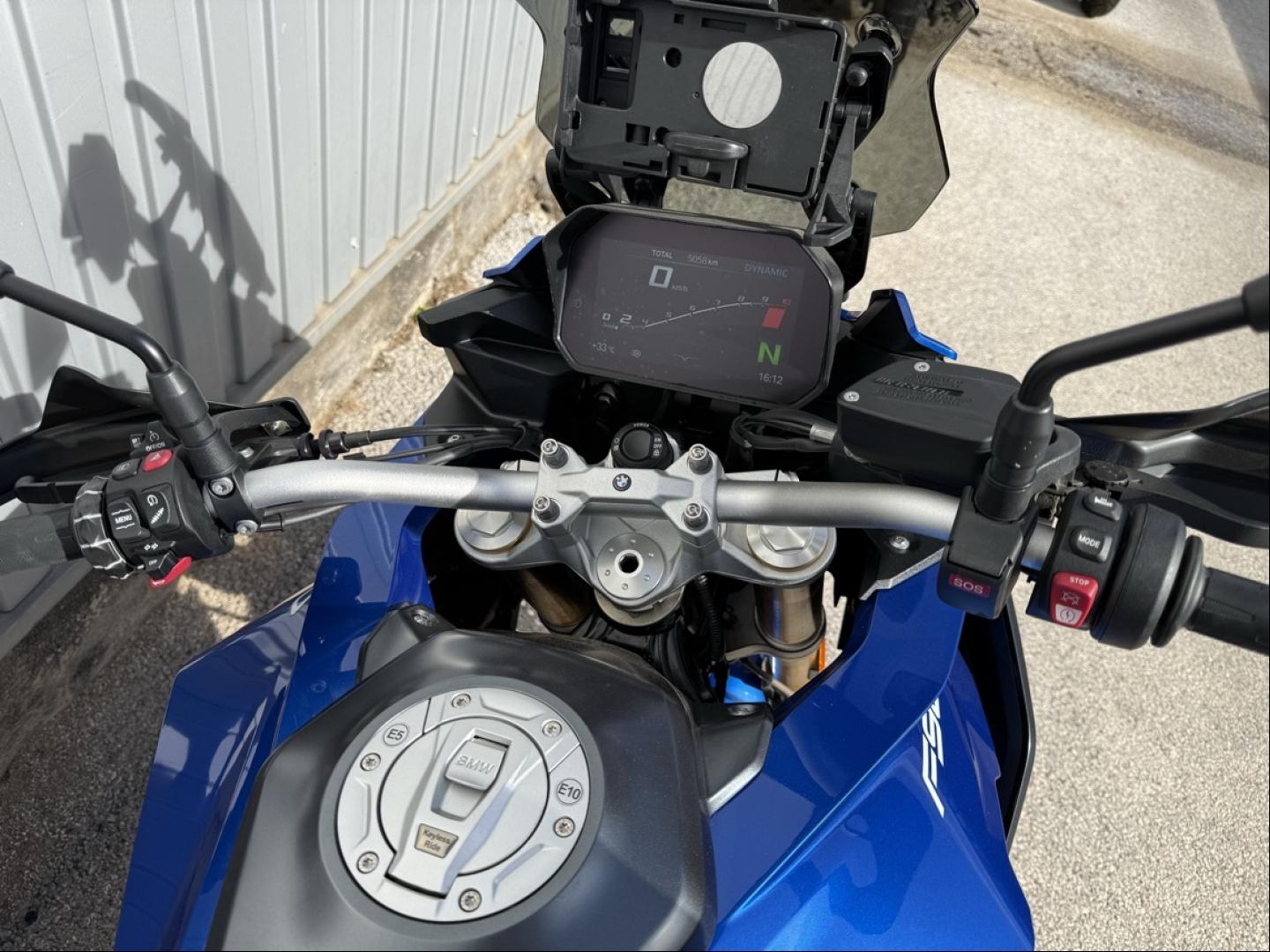 BMW F F 900 XR - photo 5