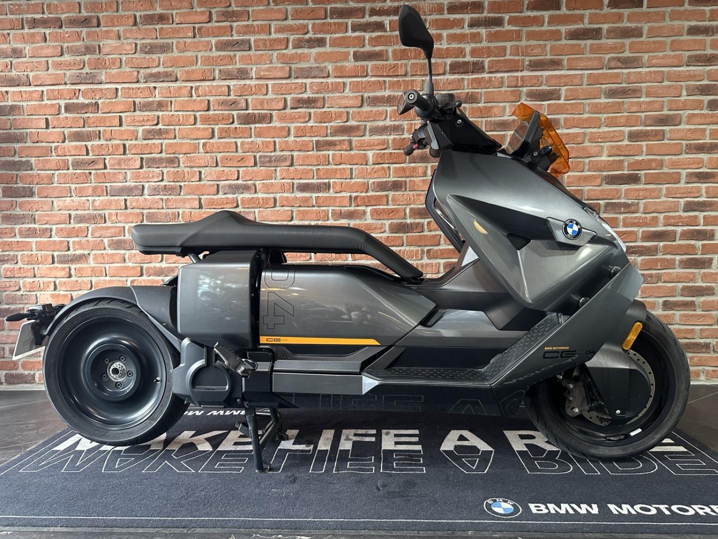 Photo BMW C CE04 15KW 400CC