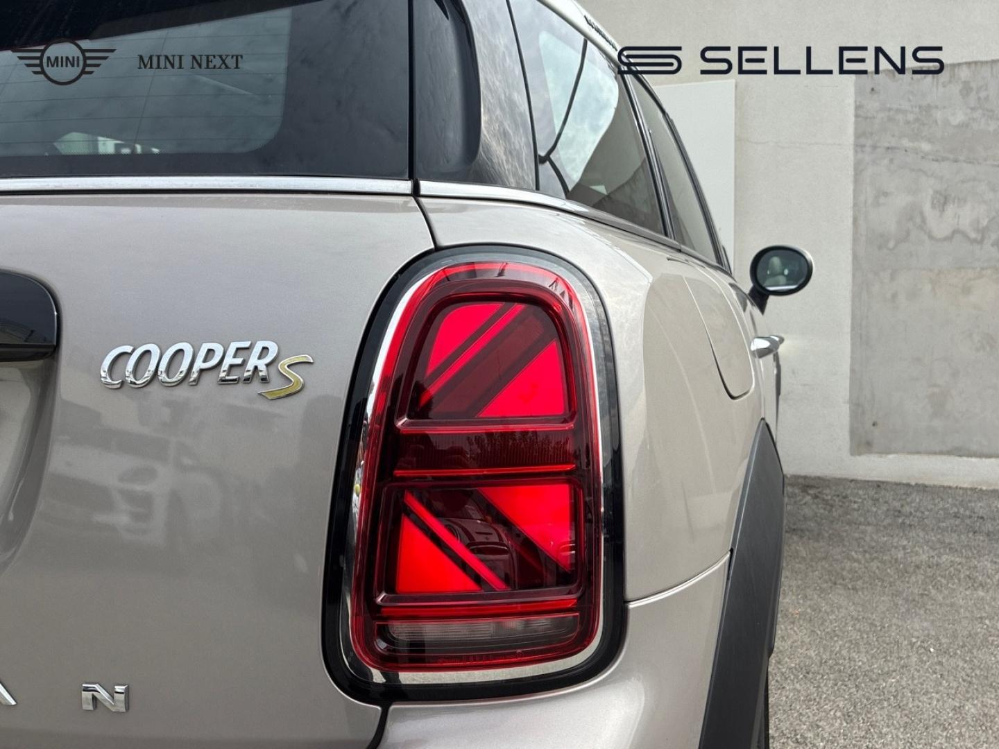 MINI Countryman Cooper SE  125ch + 95ch Northwood ALL4 BVA6 - photo 10