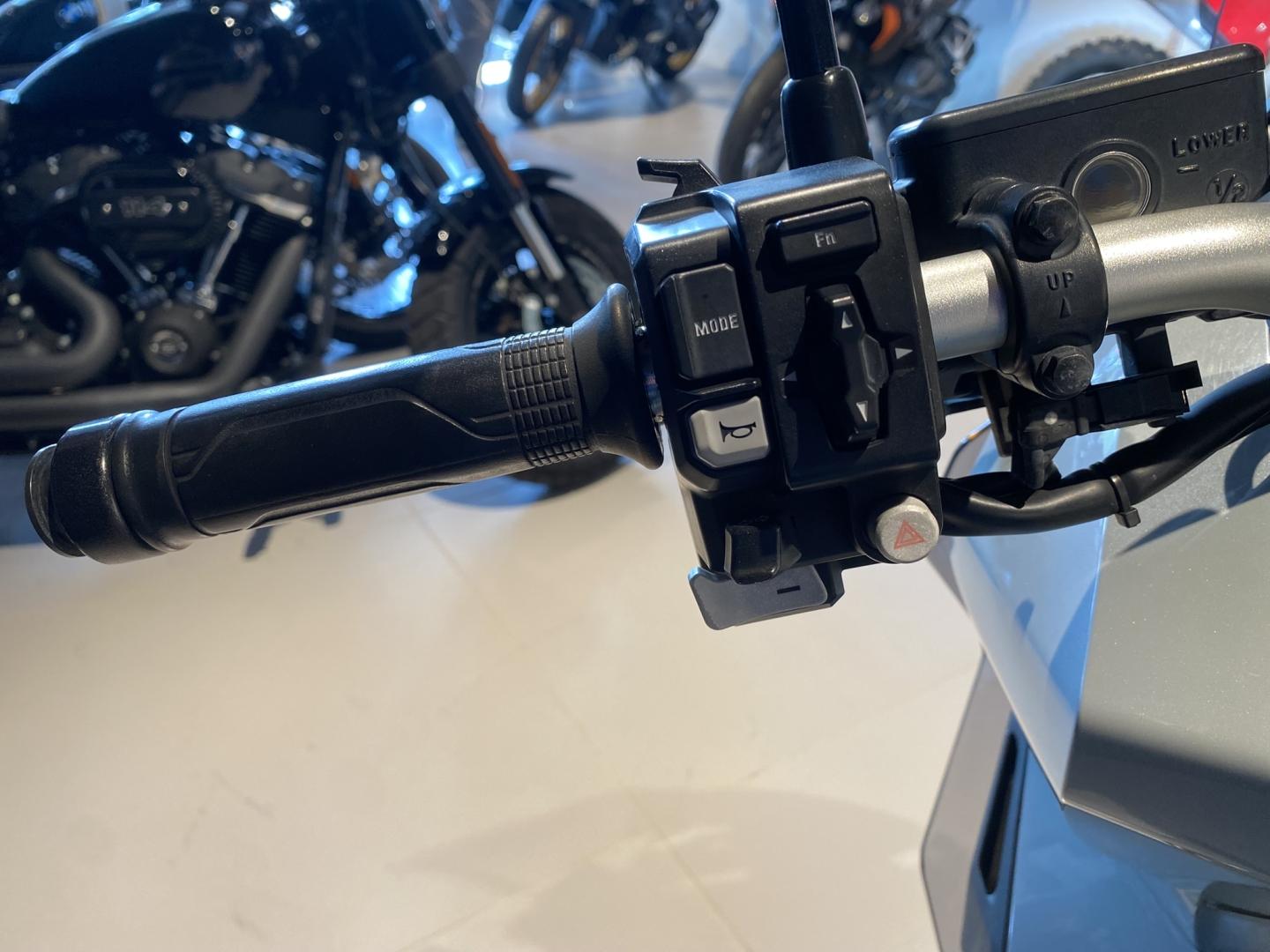 HONDA X-ADV X-ADV 750 DCT Garantie 12 mois - photo 8