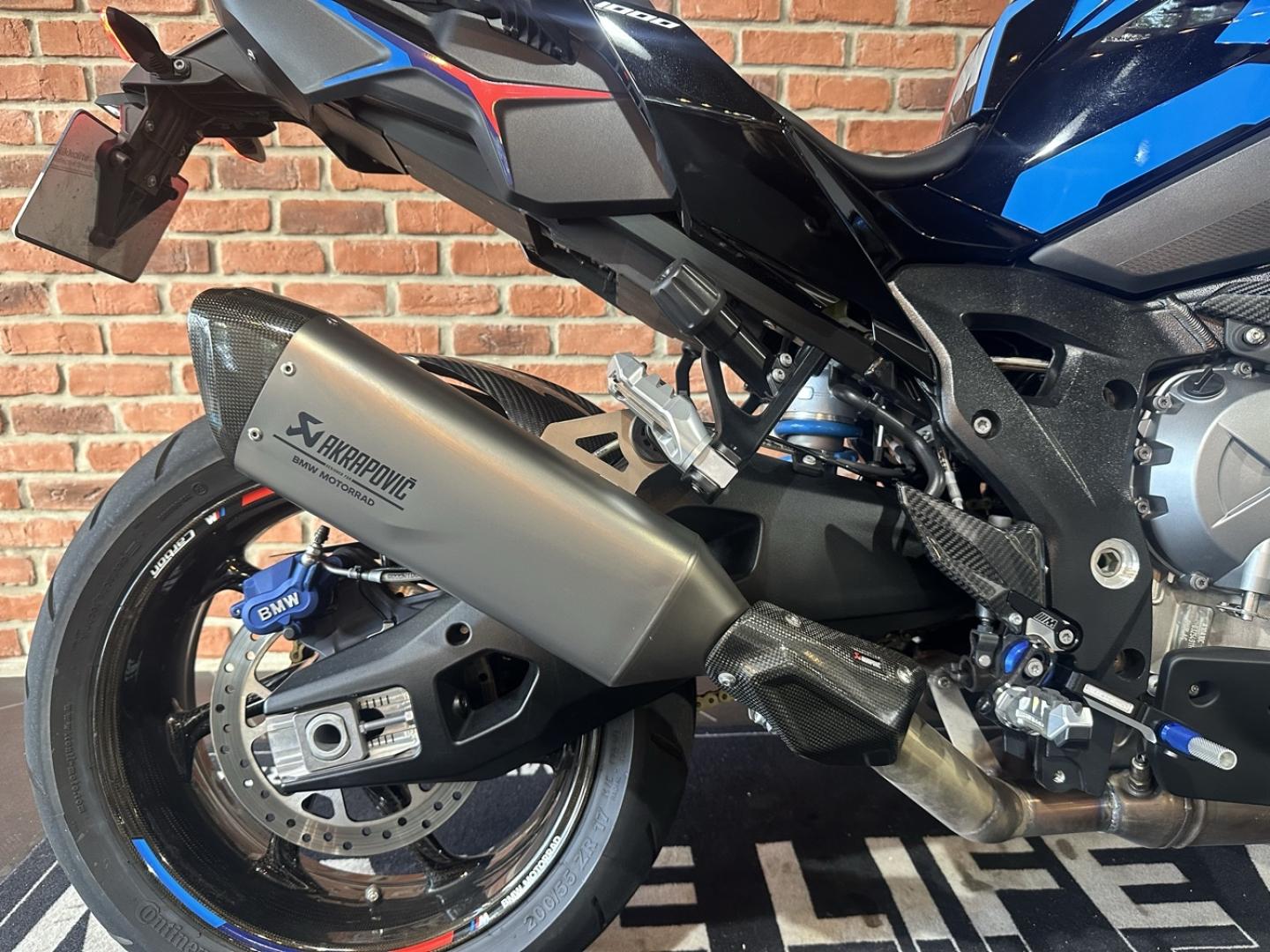 BMW M M 1000 XR - photo 5