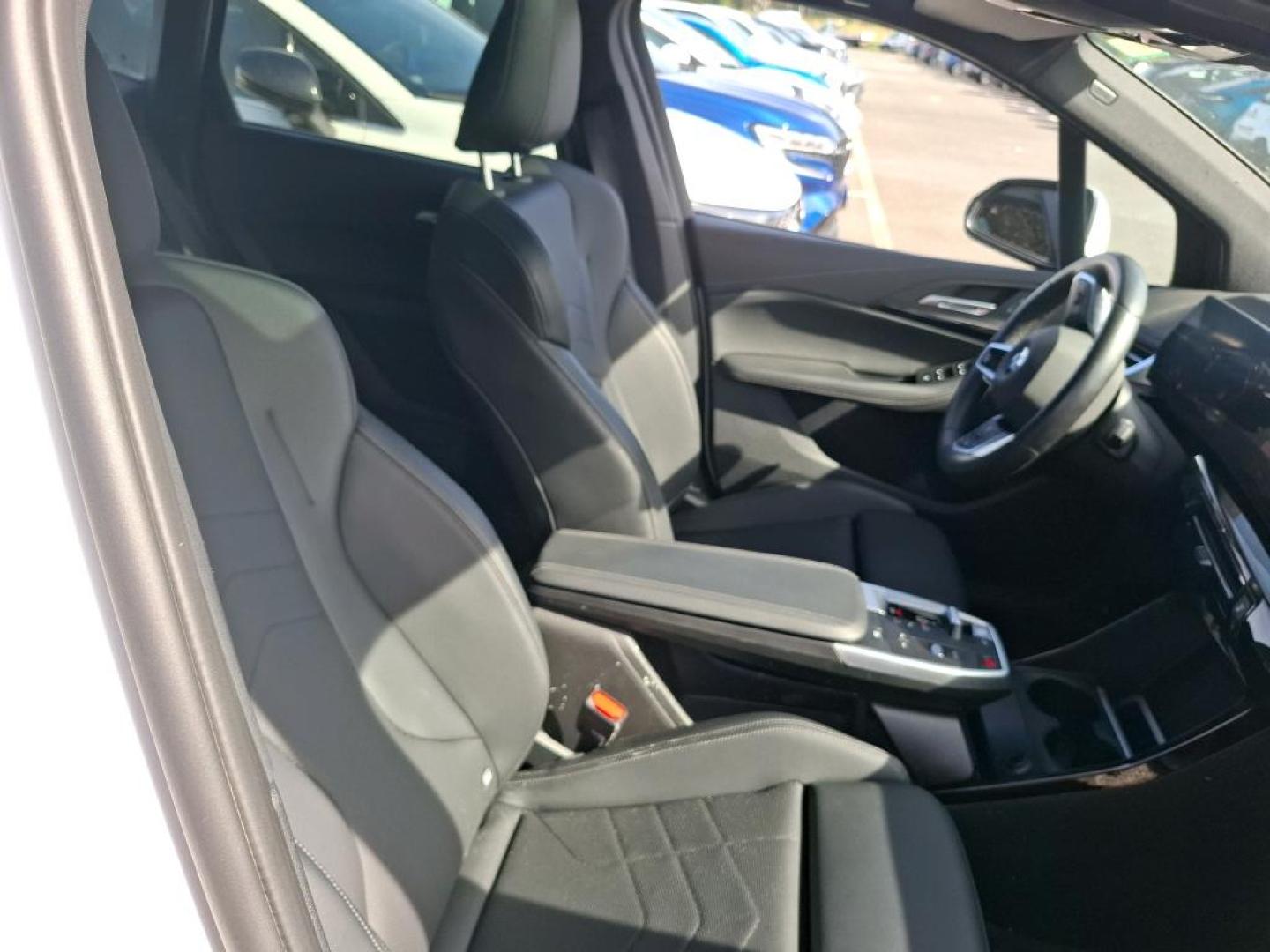 BMW Série 2 ActiveTourer 220d 163ch M Sport DKG7 - photo 3