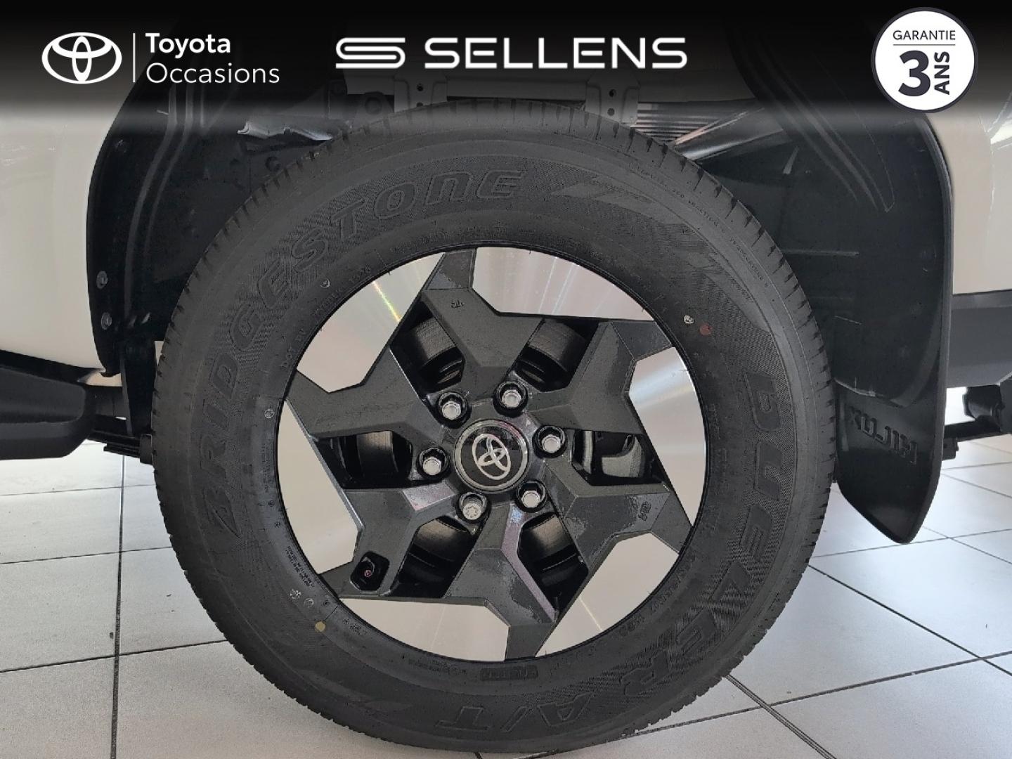 TOYOTA Hilux Electrique 196ch batterie 59,2 kWh Double Cabine Légende 4WD 5 places NG26 - photo 16