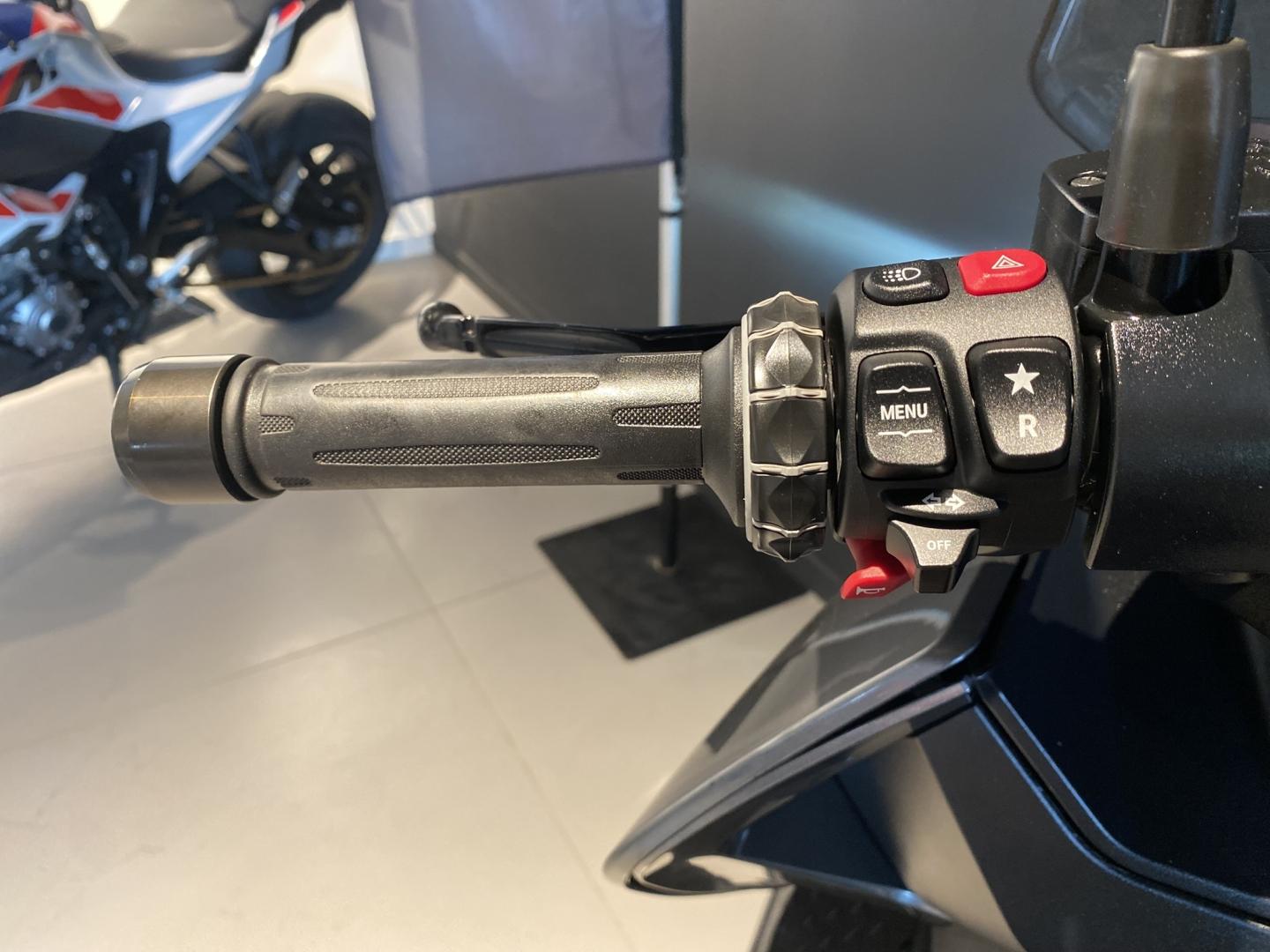 BMW C CE04 - photo 8