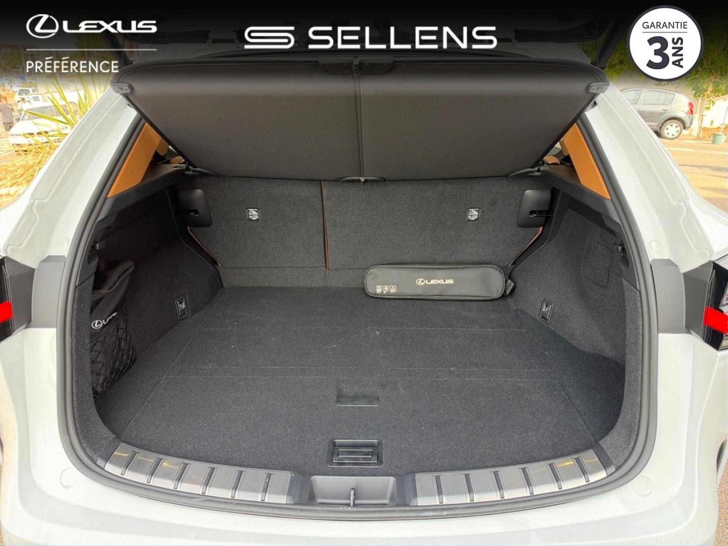 LEXUS NX 450h+ 292ch Luxe 4WD MY26 - photo 10