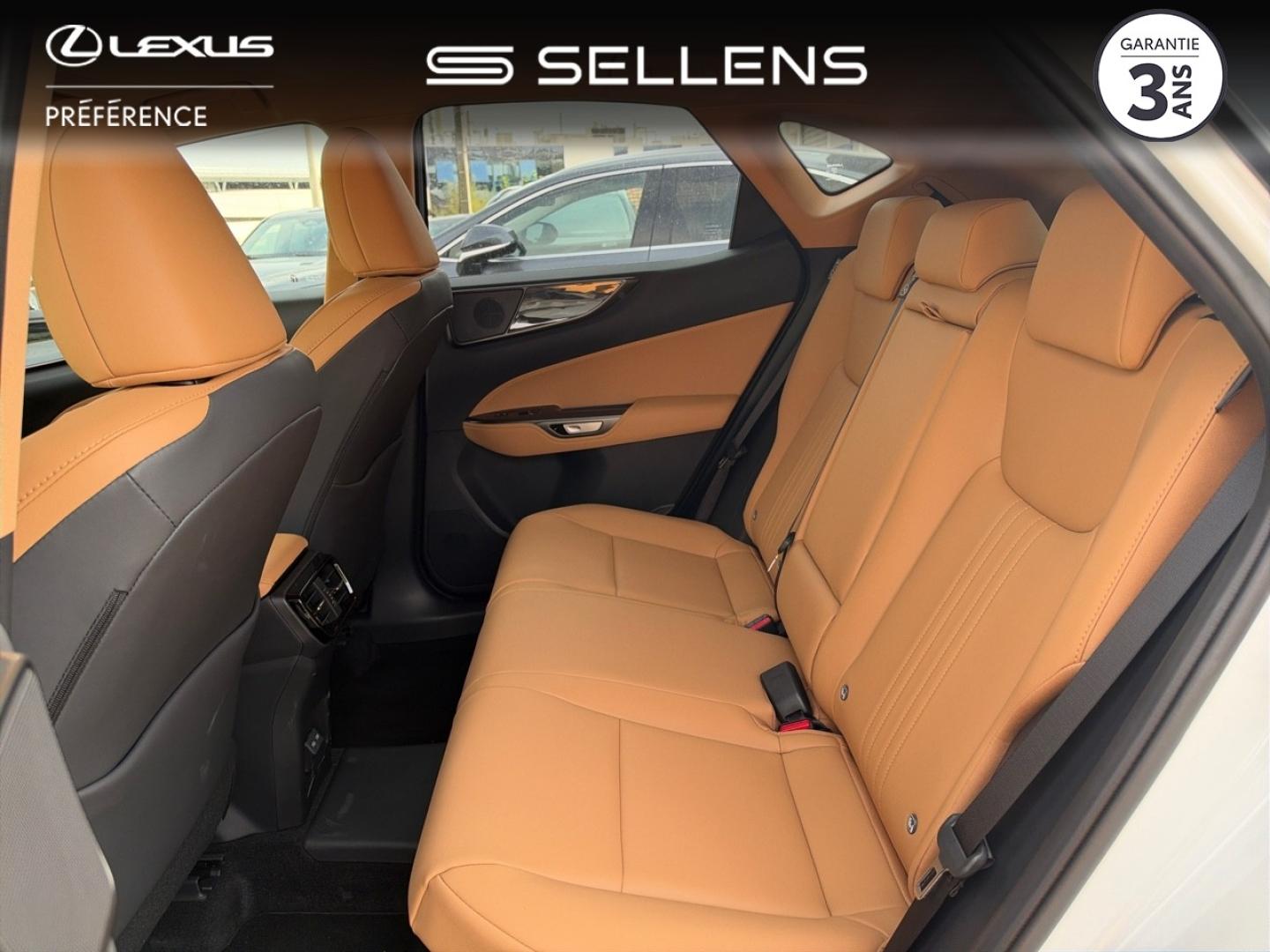 LEXUS NX 450h+ 292ch Luxe 4WD MY26 - photo 12