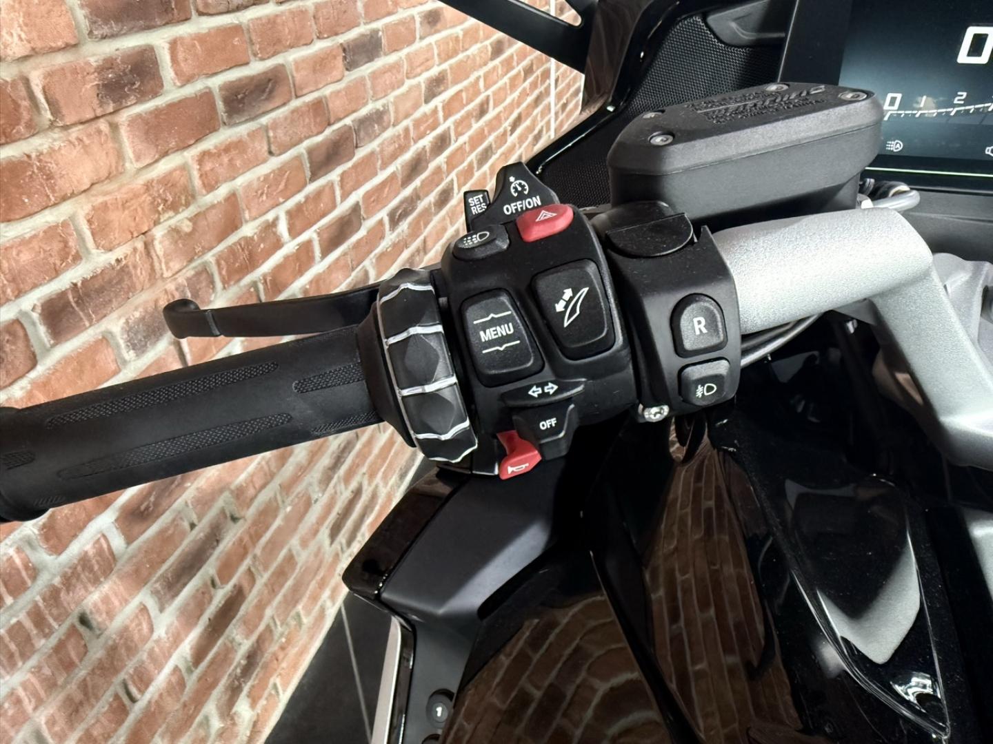 BMW K K 1600 GT 2025 - photo 8