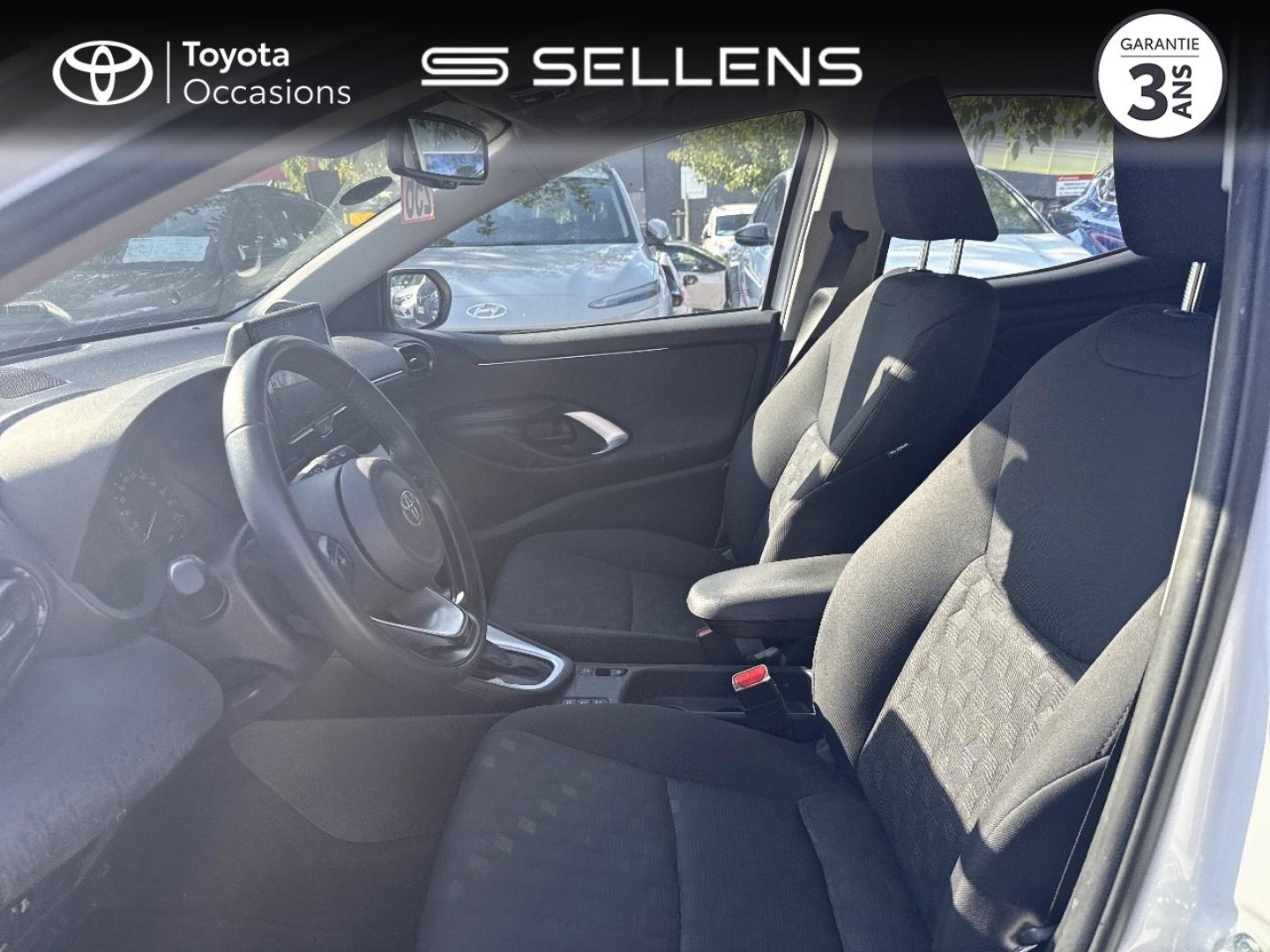 TOYOTA Yaris 116h Dynamic 5p - photo 11
