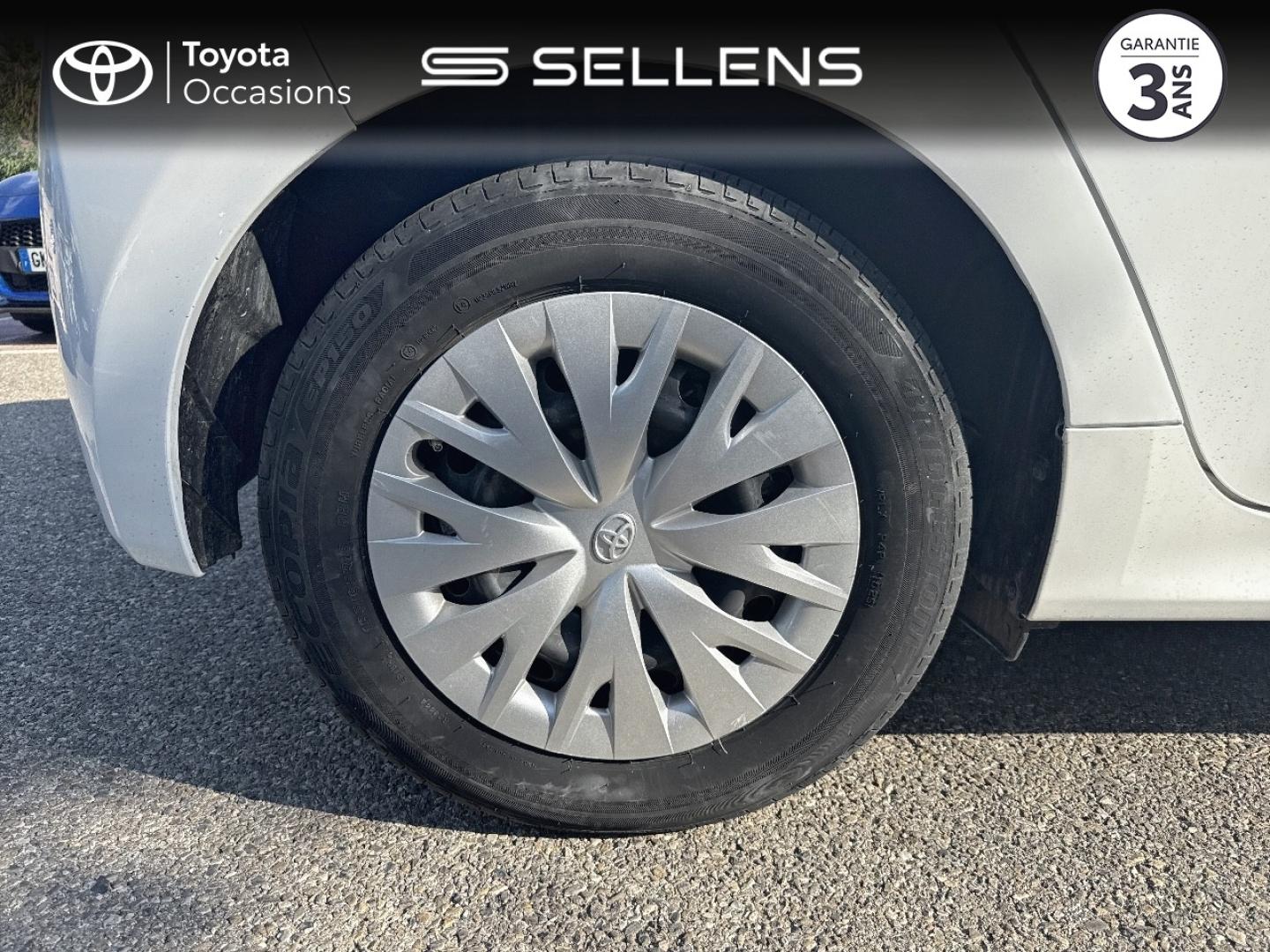TOYOTA Yaris 116h Dynamic 5p - photo 16