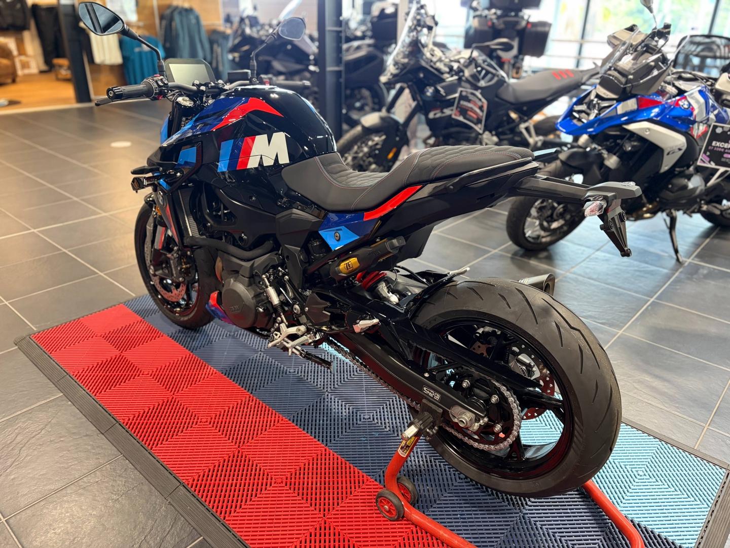 BMW F F 900 R - EDITION 1 OF 1 "M 900 R" - F900R - M900R - photo 8