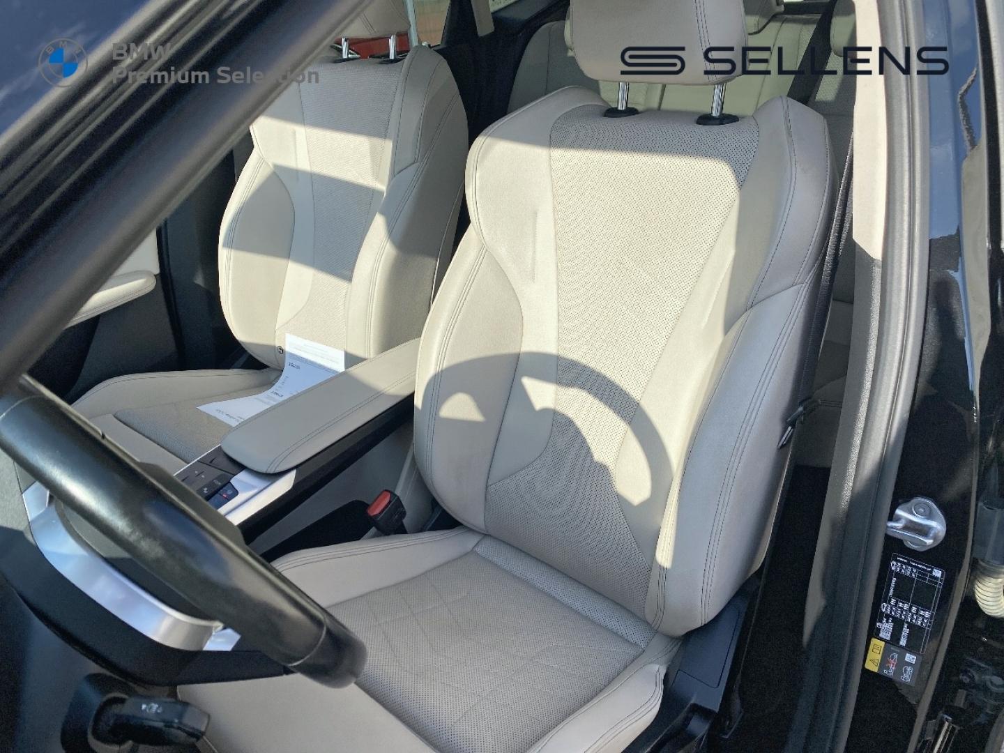 BMW Série 2 ActiveTourer 225e 245ch xDrive Luxury DKG7 - photo 4