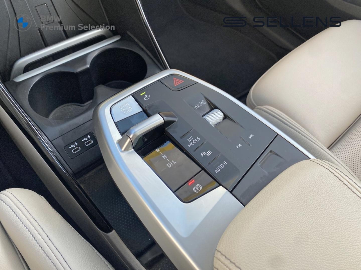 BMW Série 2 ActiveTourer 225e 245ch xDrive Luxury DKG7 - photo 18