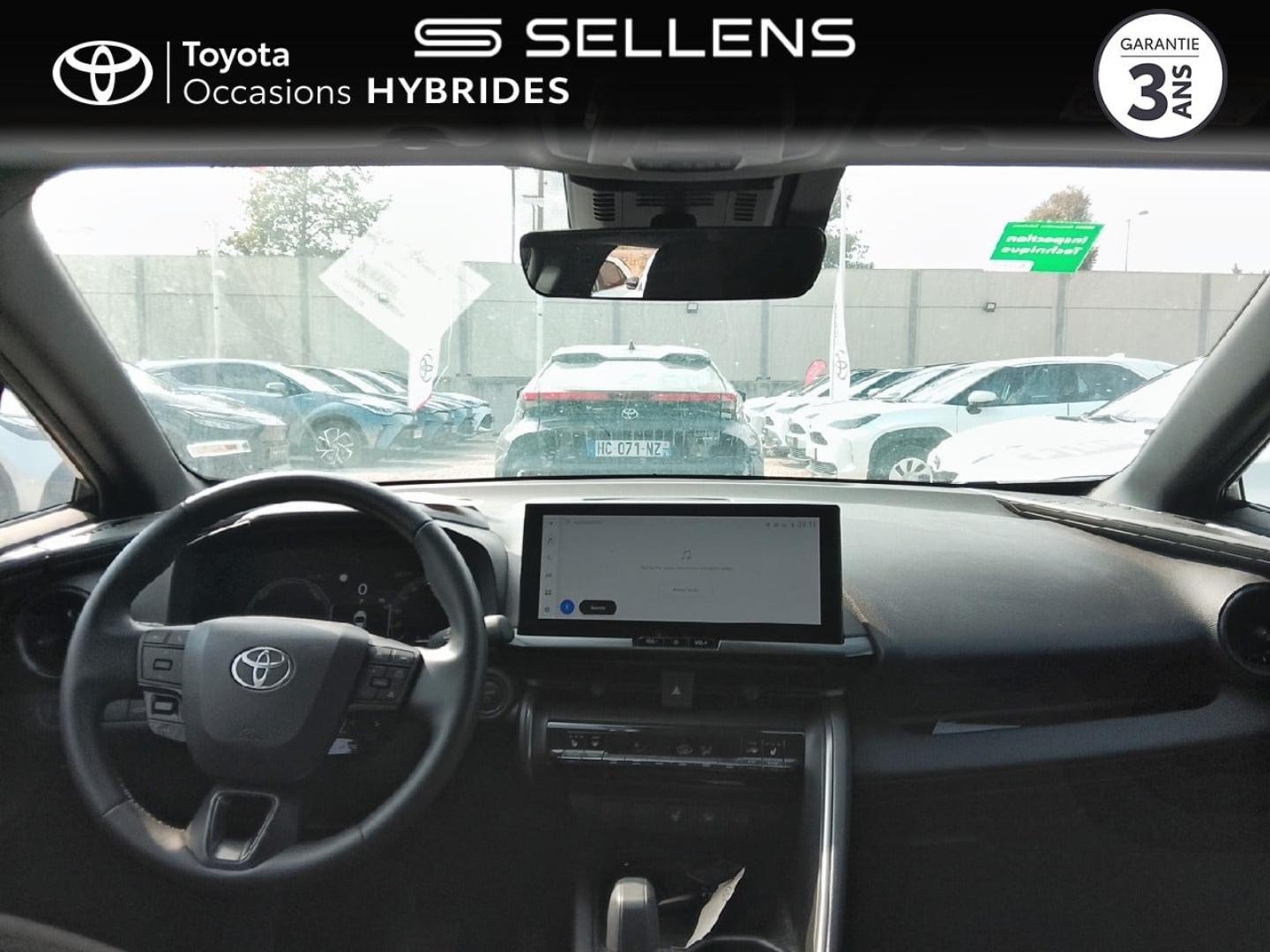 TOYOTA C-HR 2.0 Hybride 200ch Design NG23 - photo 8