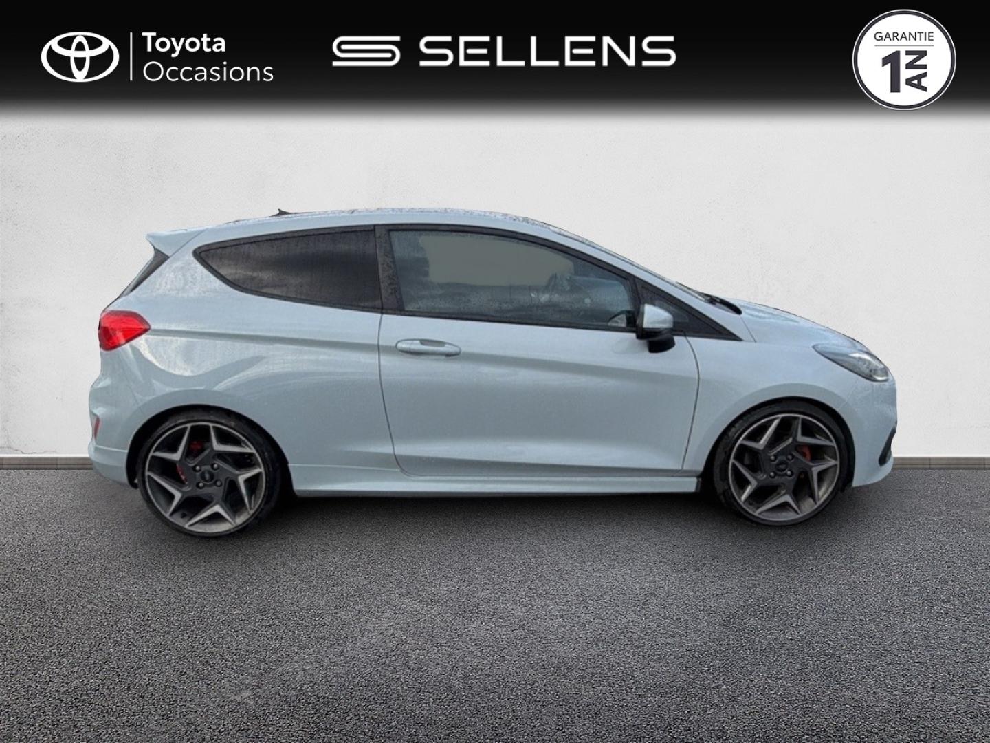 FORD Fiesta 1.5 EcoBoost 200ch Stop&Start ST-Plus 5p Euro6.2 - photo 17