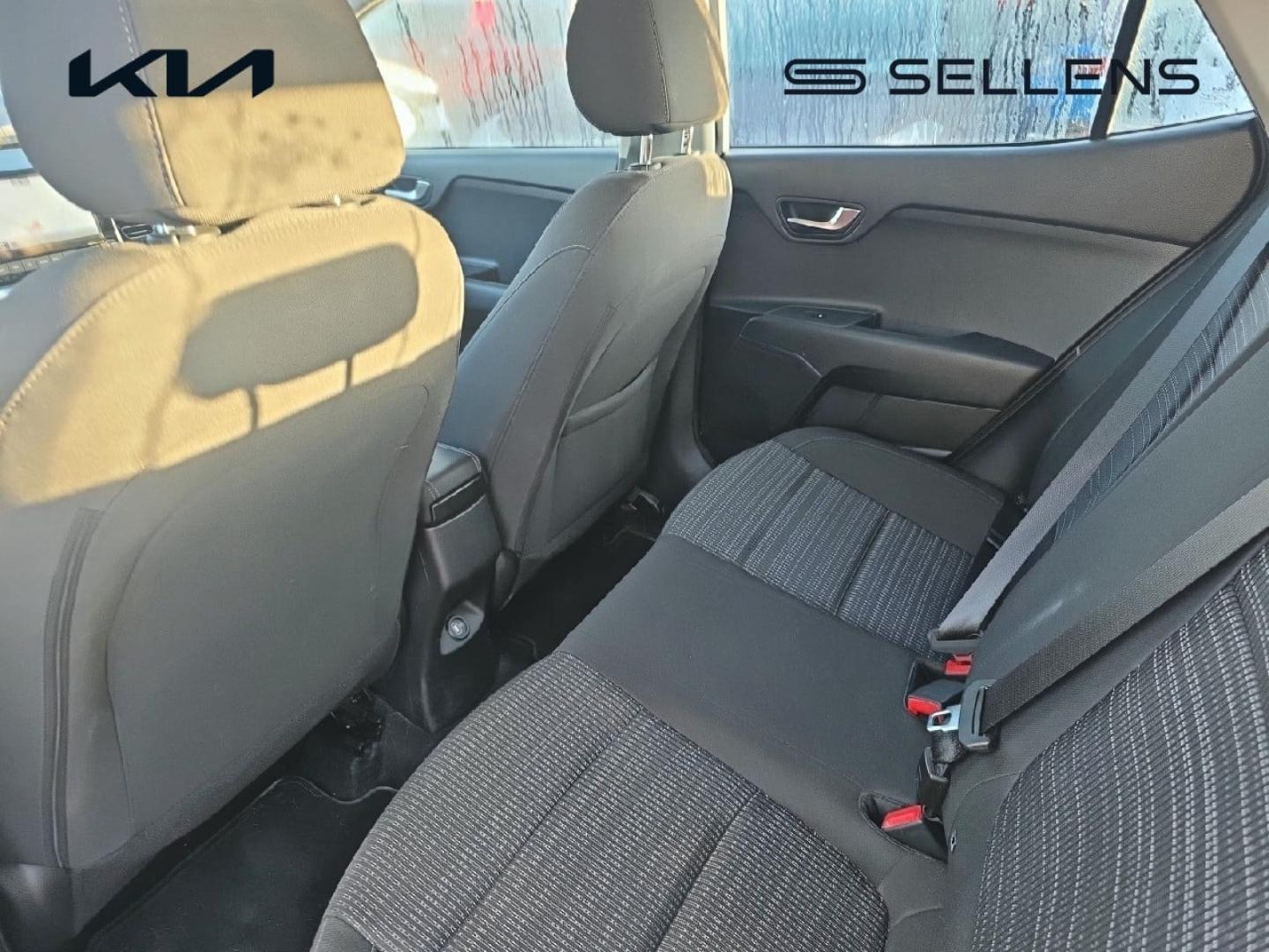 KIA Stonic 1.0 T-GDi 100ch Active DCT7 - photo 12