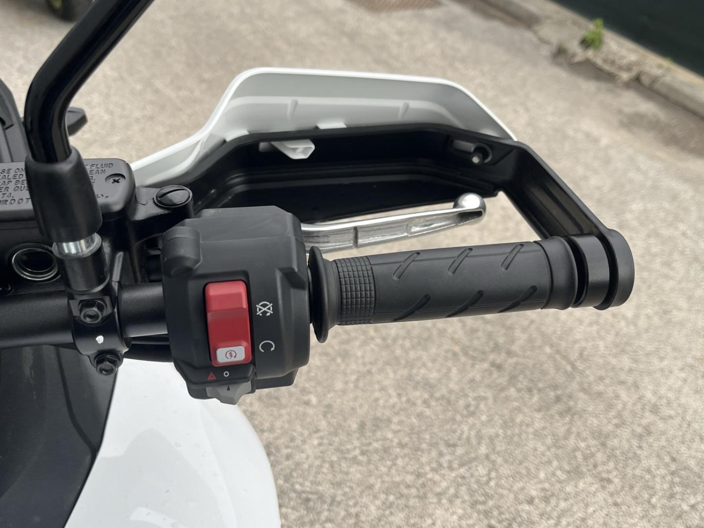 HONDA XL Transalp XL 750 Transalp Garantie 05/2030 - photo 10