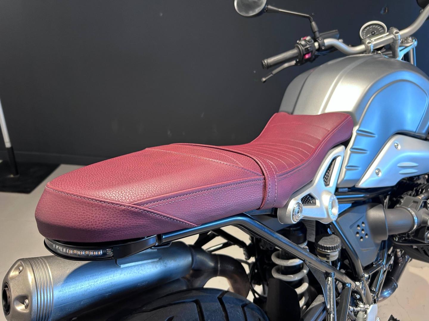 BMW R R 1200 NineT Scrambler - photo 15