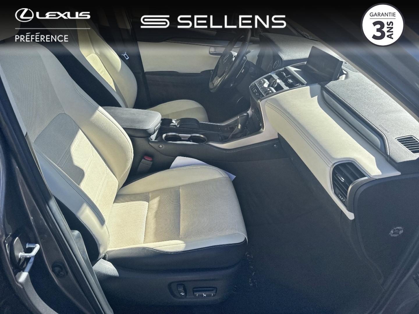 LEXUS NX 300h 2WD Luxe MM19 - photo 16