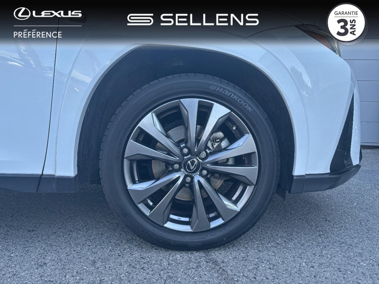 LEXUS UX 250h 2WD F SPORT Executive MY22 - photo 8
