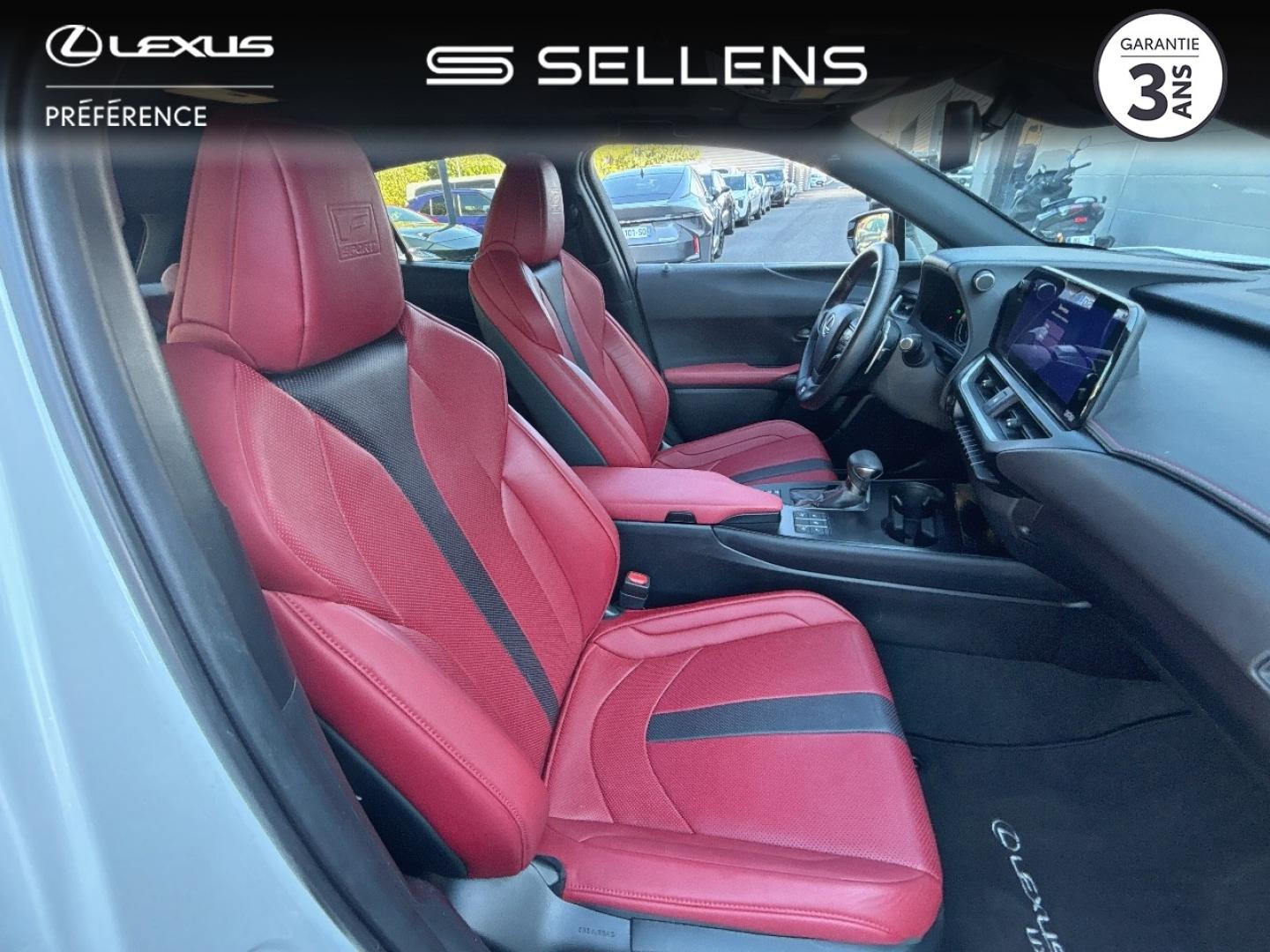 LEXUS UX 250h 2WD F SPORT Executive MY22 - photo 17