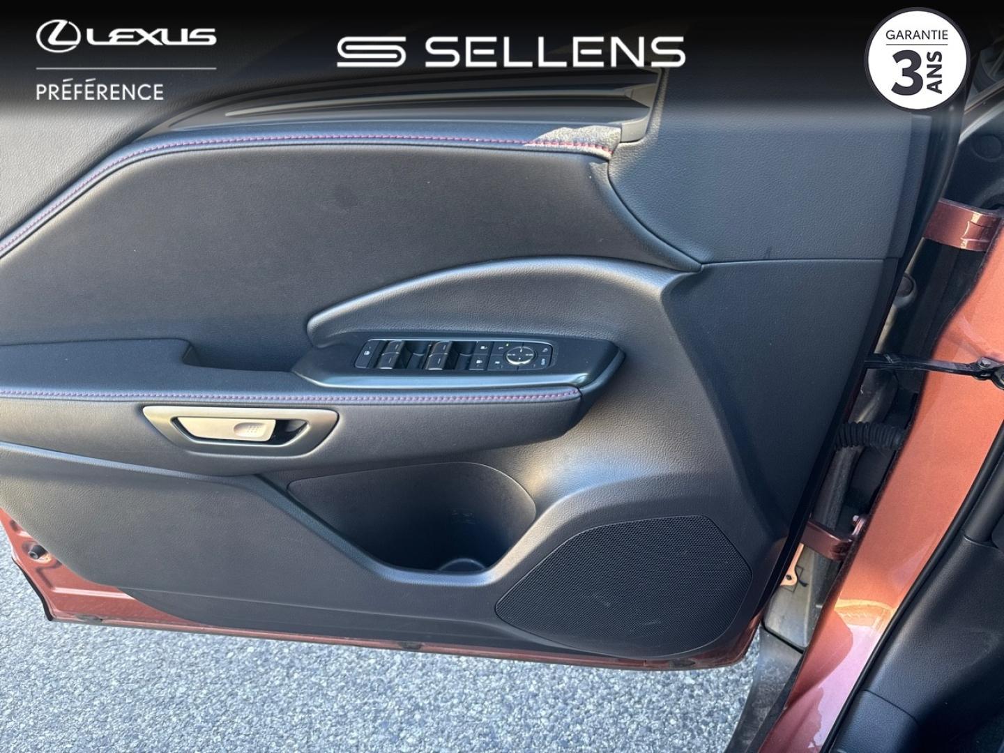 LEXUS LBX 1.5 136ch Emotion 2WD - photo 12