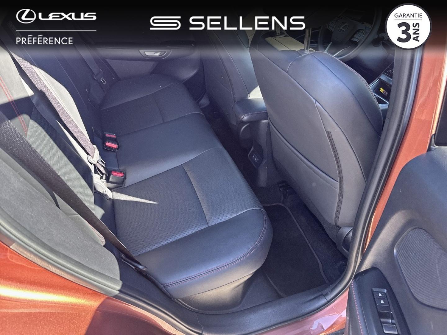 LEXUS LBX 1.5 136ch Emotion 2WD - photo 17