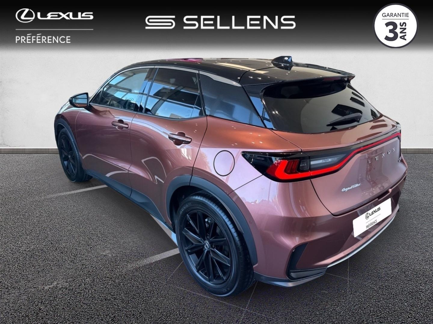 LEXUS LBX 1.5 136ch Original Edition 2WD - photo 2