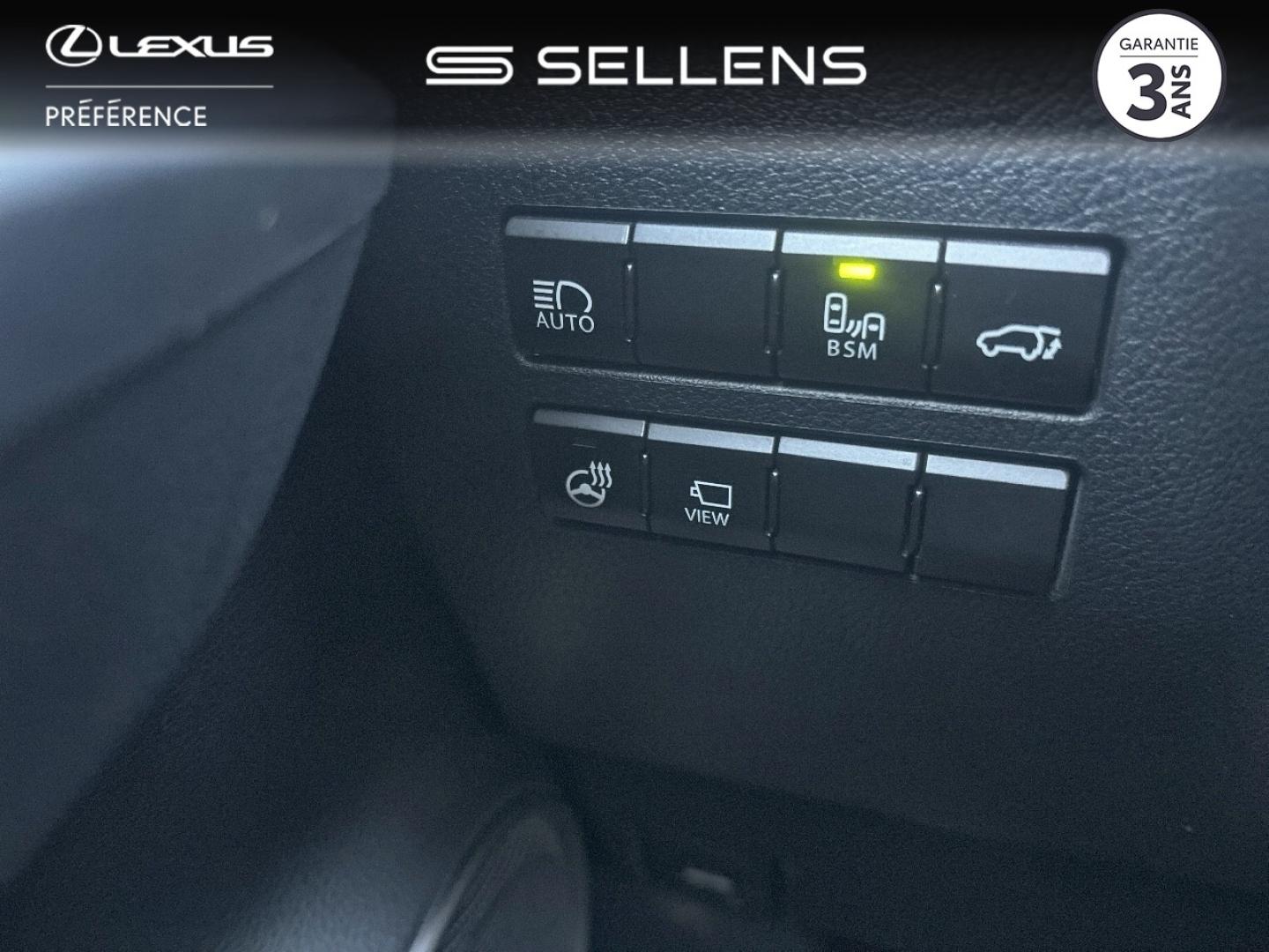 LEXUS NX 300h 4WD F SPORT Executive MM19 - photo 11