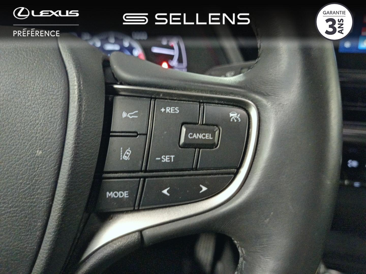 LEXUS UX 250h Pack Business 2WD - photo 20