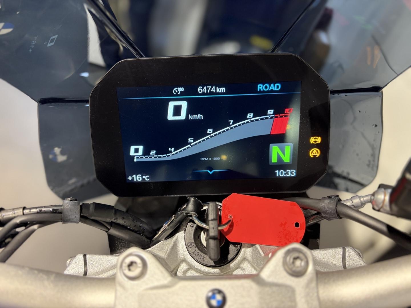 BMW F 900 R A2 Force One - photo 8