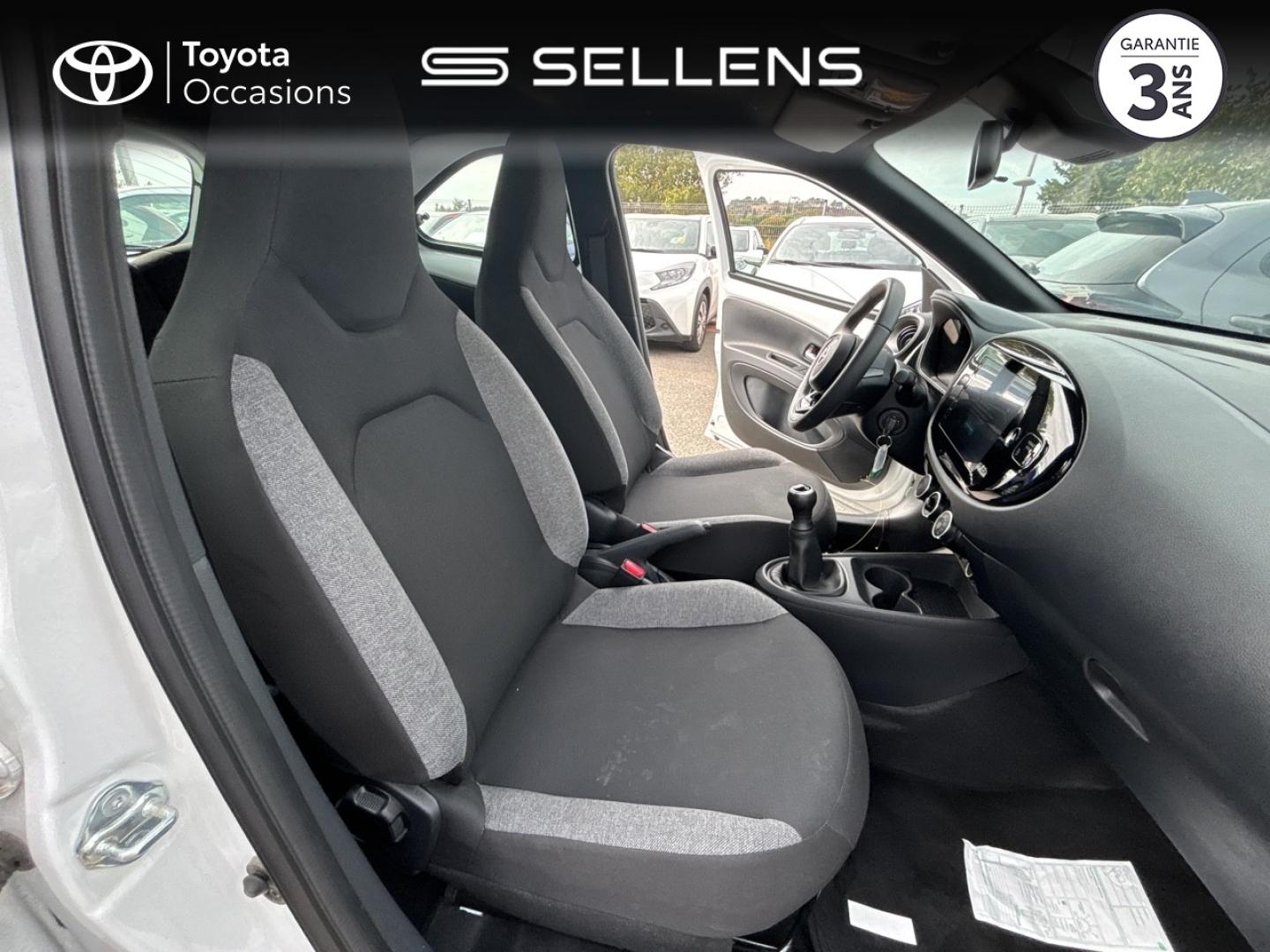 TOYOTA Aygo X 1.0 VVT-i 72ch Dynamic MY24 - photo 16