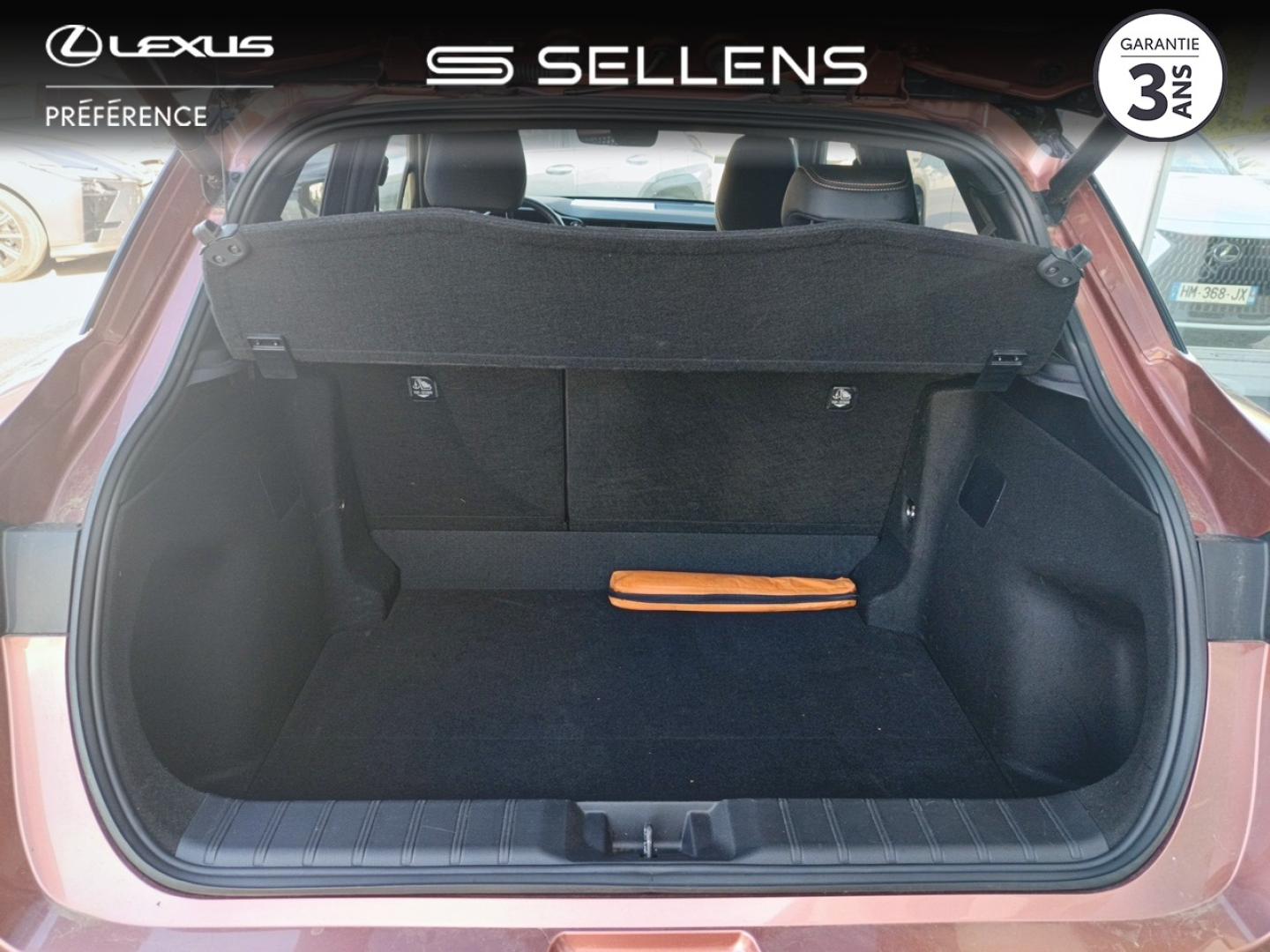 LEXUS LBX 1.5 136ch Cool 2WD - photo 10