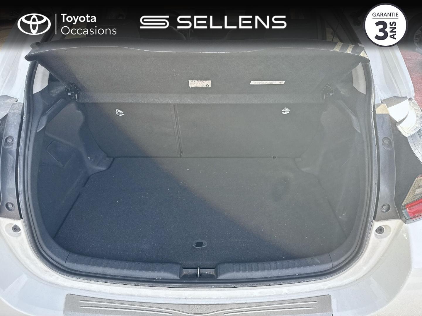 TOYOTA Yaris 116h Design 5p MY22 - photo 10