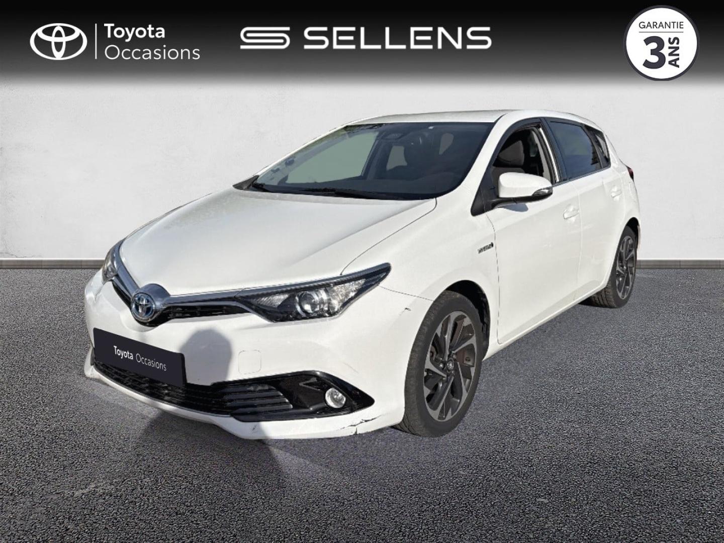 Photo TOYOTA Auris HSD 136h Design
