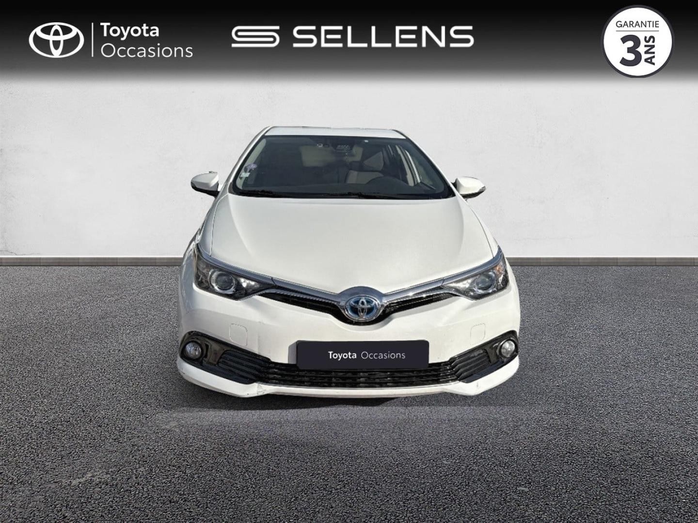TOYOTA Auris HSD 136h Design - photo 5